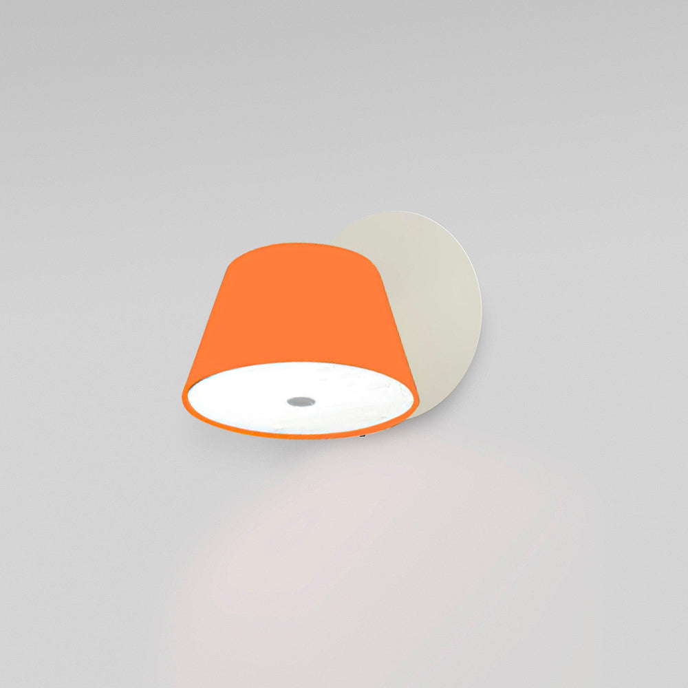 Fivra Wall Lamp