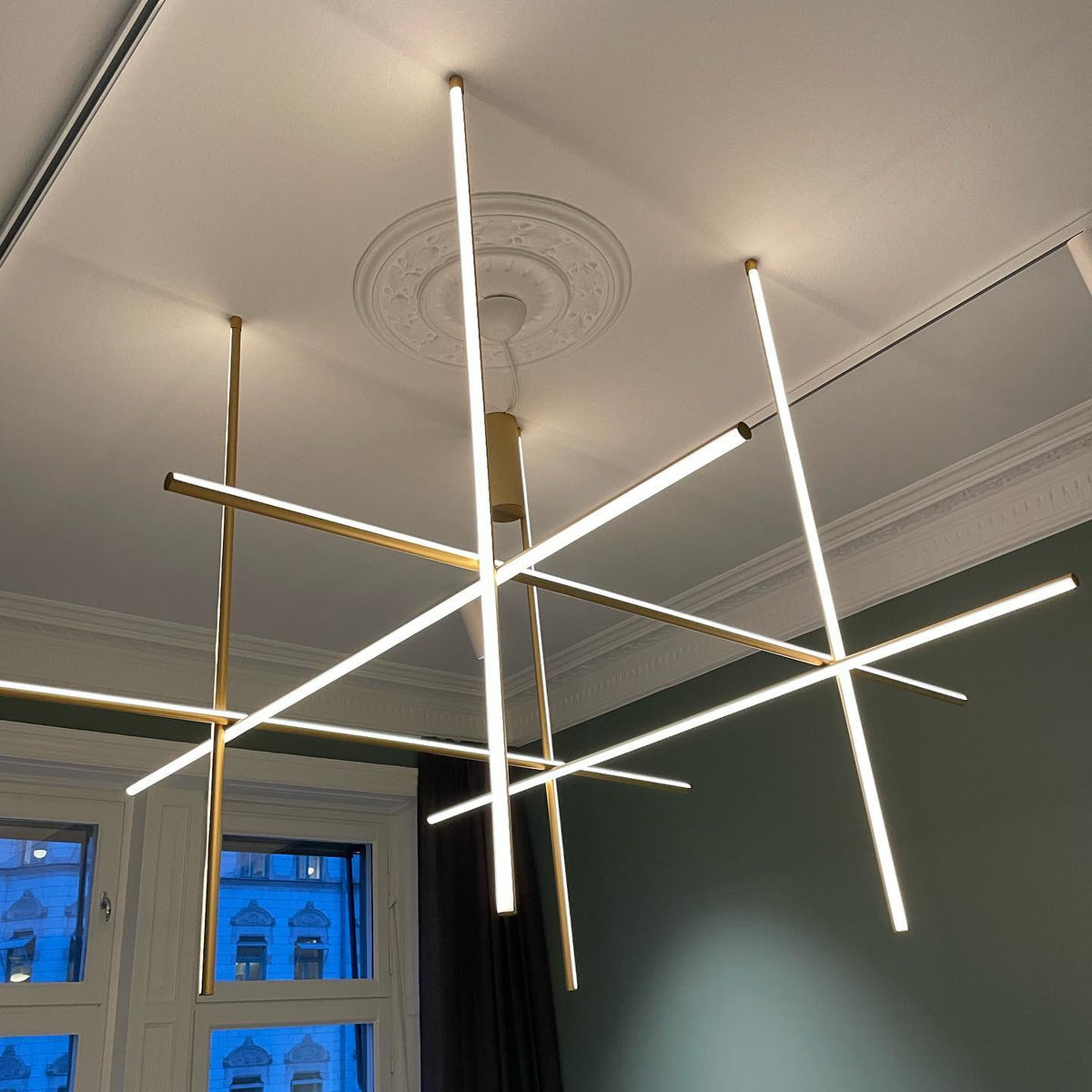 Breeze Chandelier