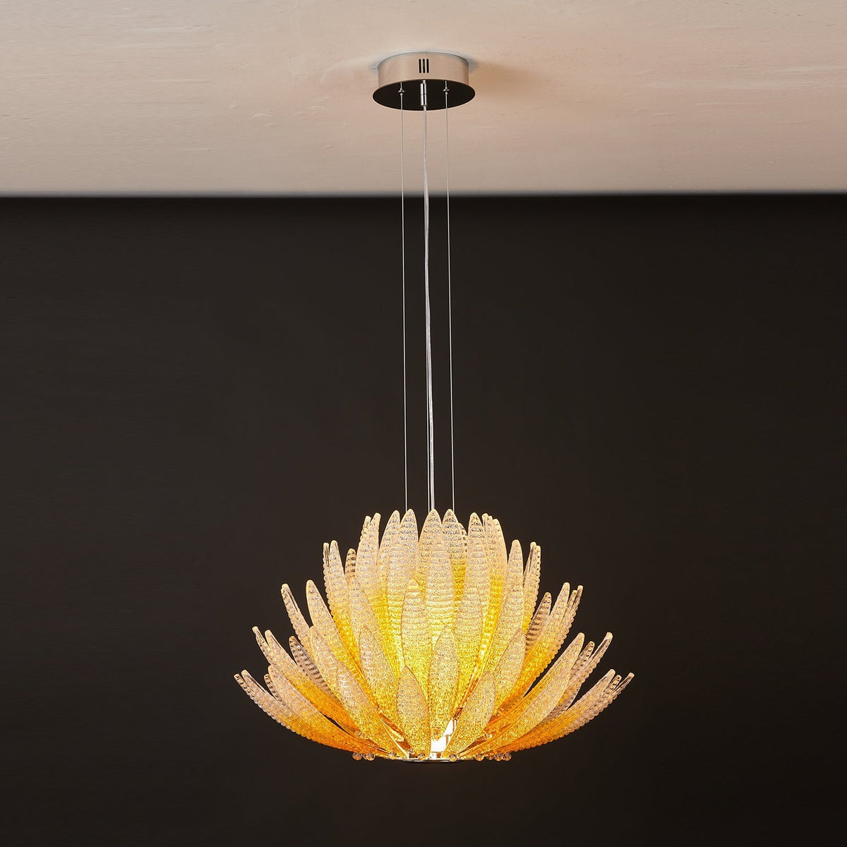 Chrysant Chandelier