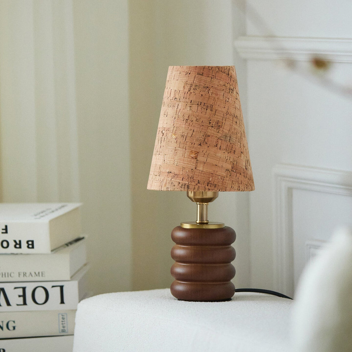 Velanena Table Light