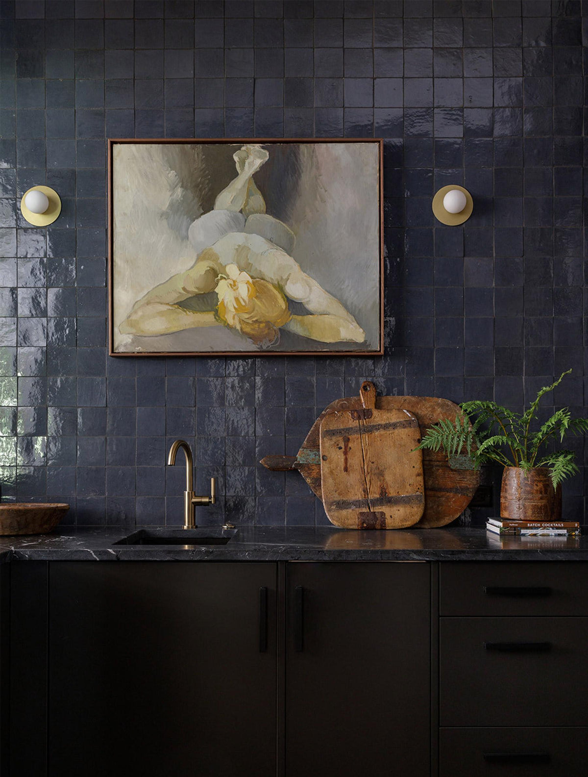 Haze Round Glass Wall Lamp
