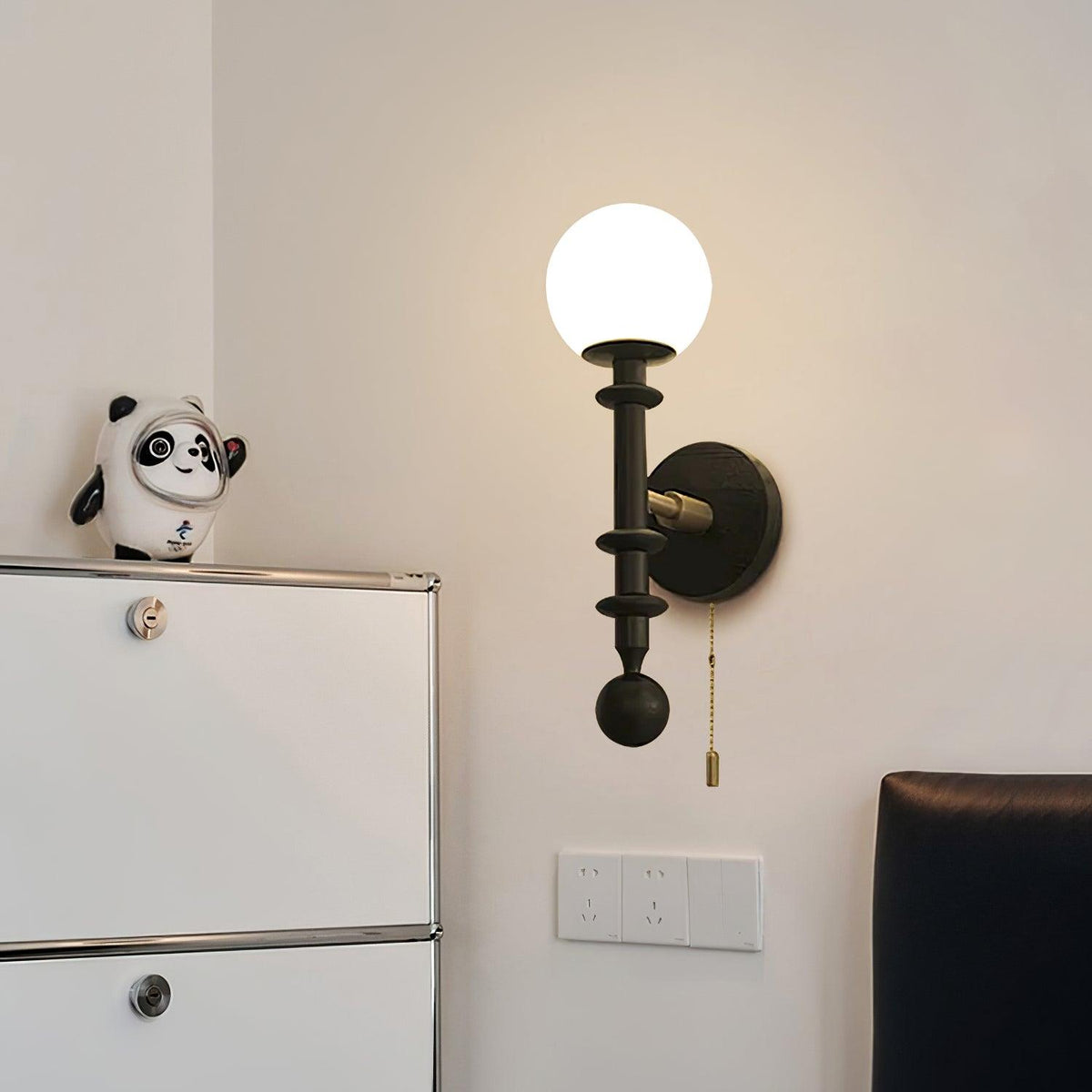 Velno Wall Lamp