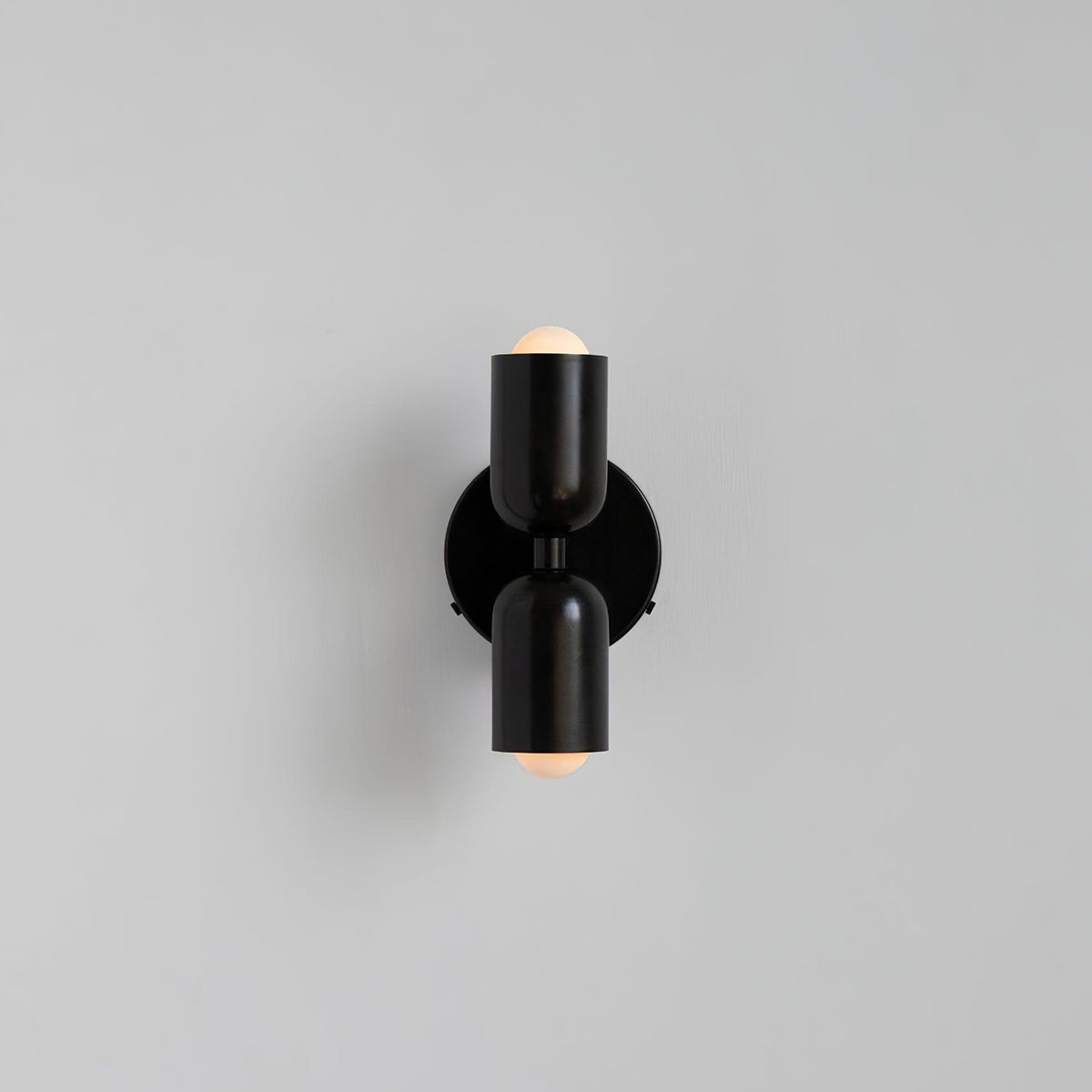Teriielle Wall Lamp Green Black Minimalist Plug-In