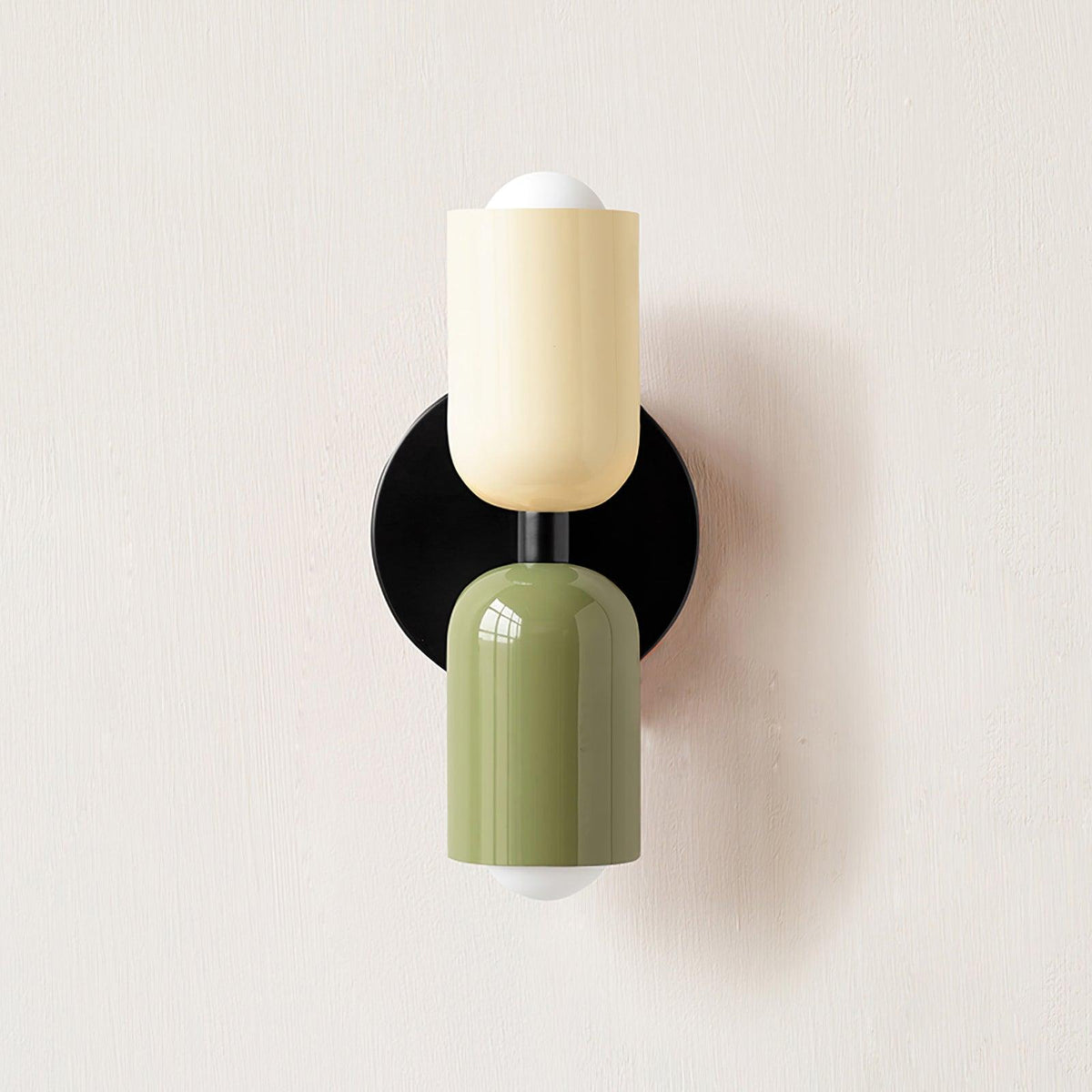Teriisaine Wall Lamp Double Directional