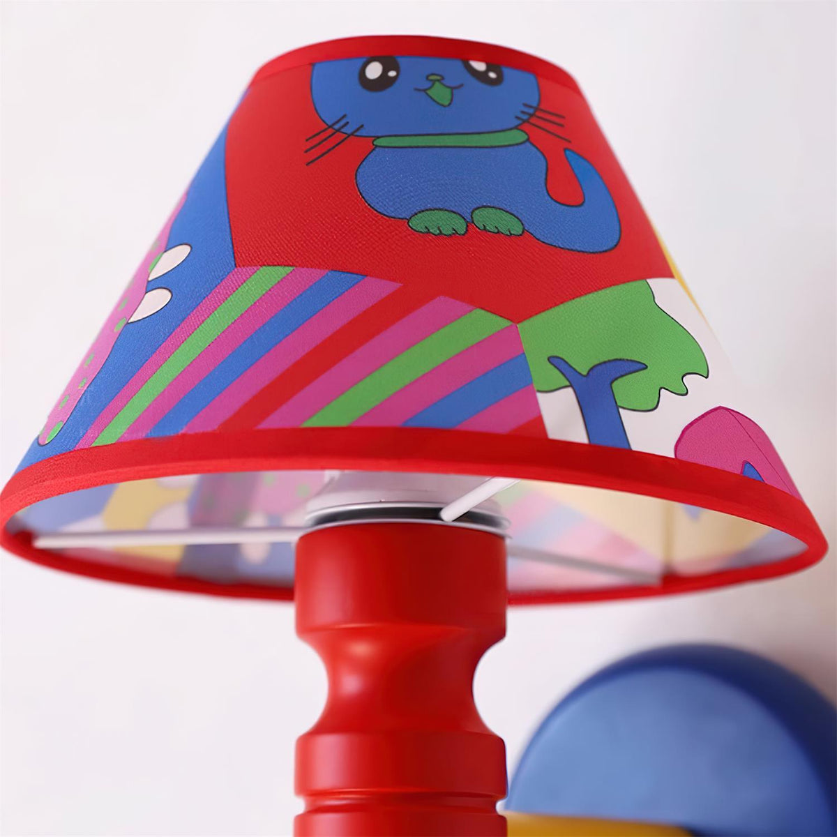 Kaler Wall Lamp