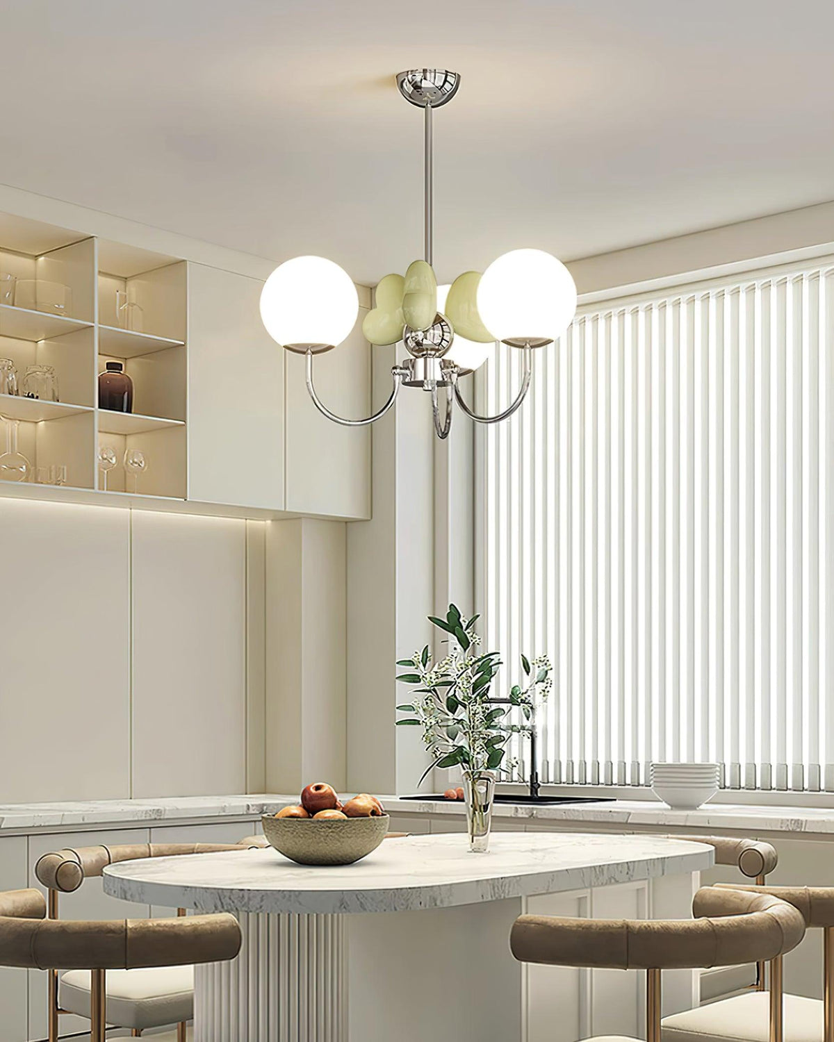 Elaiissa Chandelier