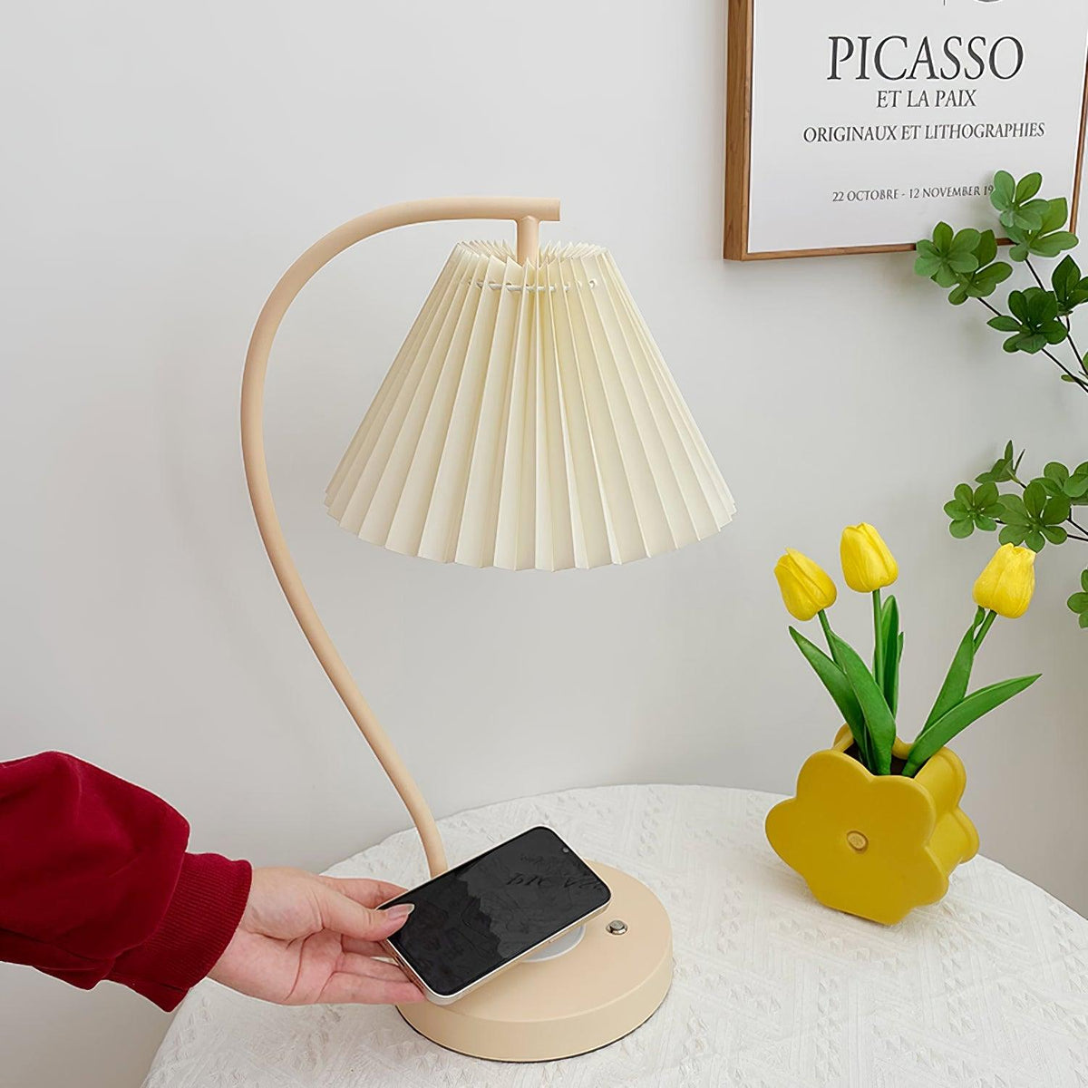 Breezie Table Lamp