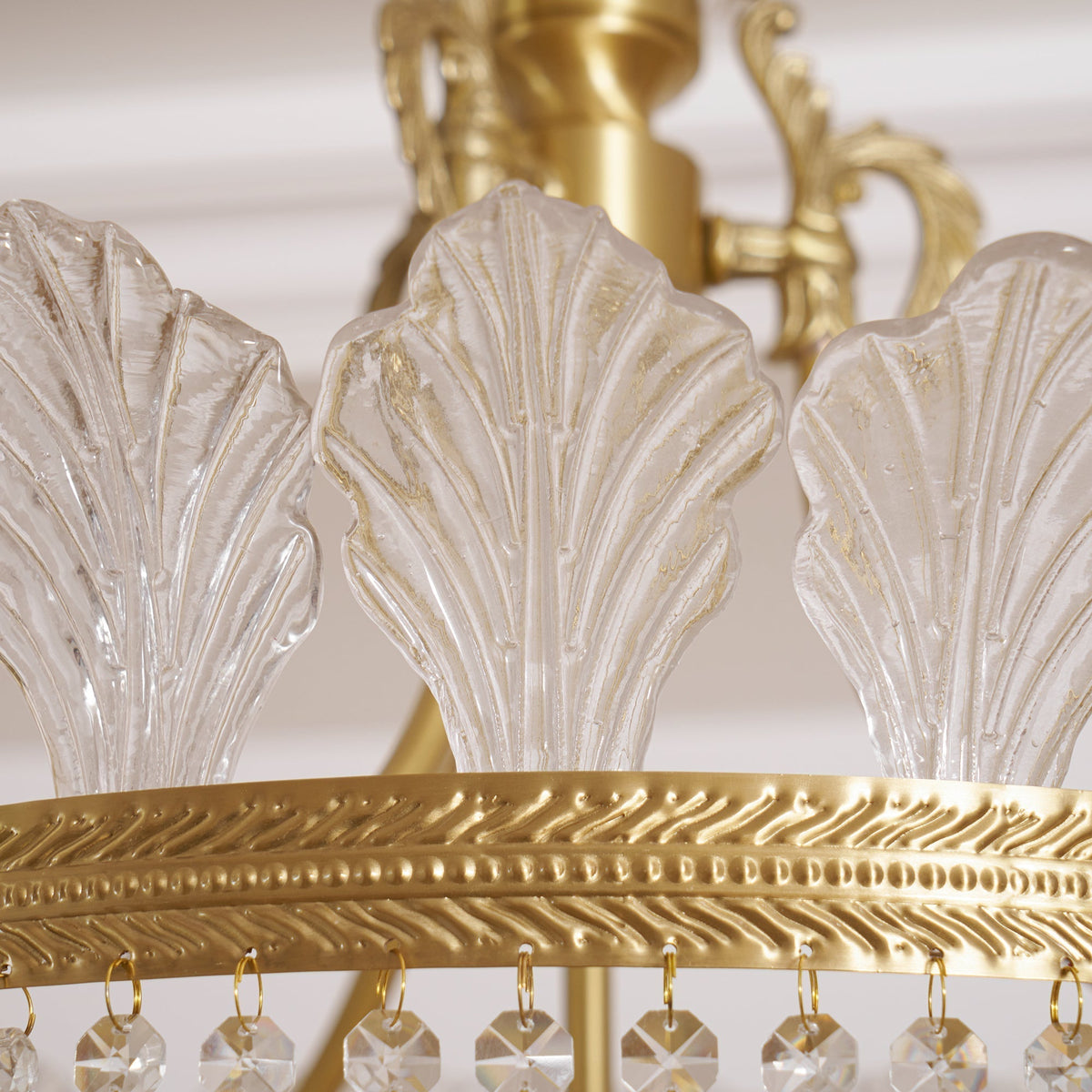 Cabopen Chandelier Brass & Crystal