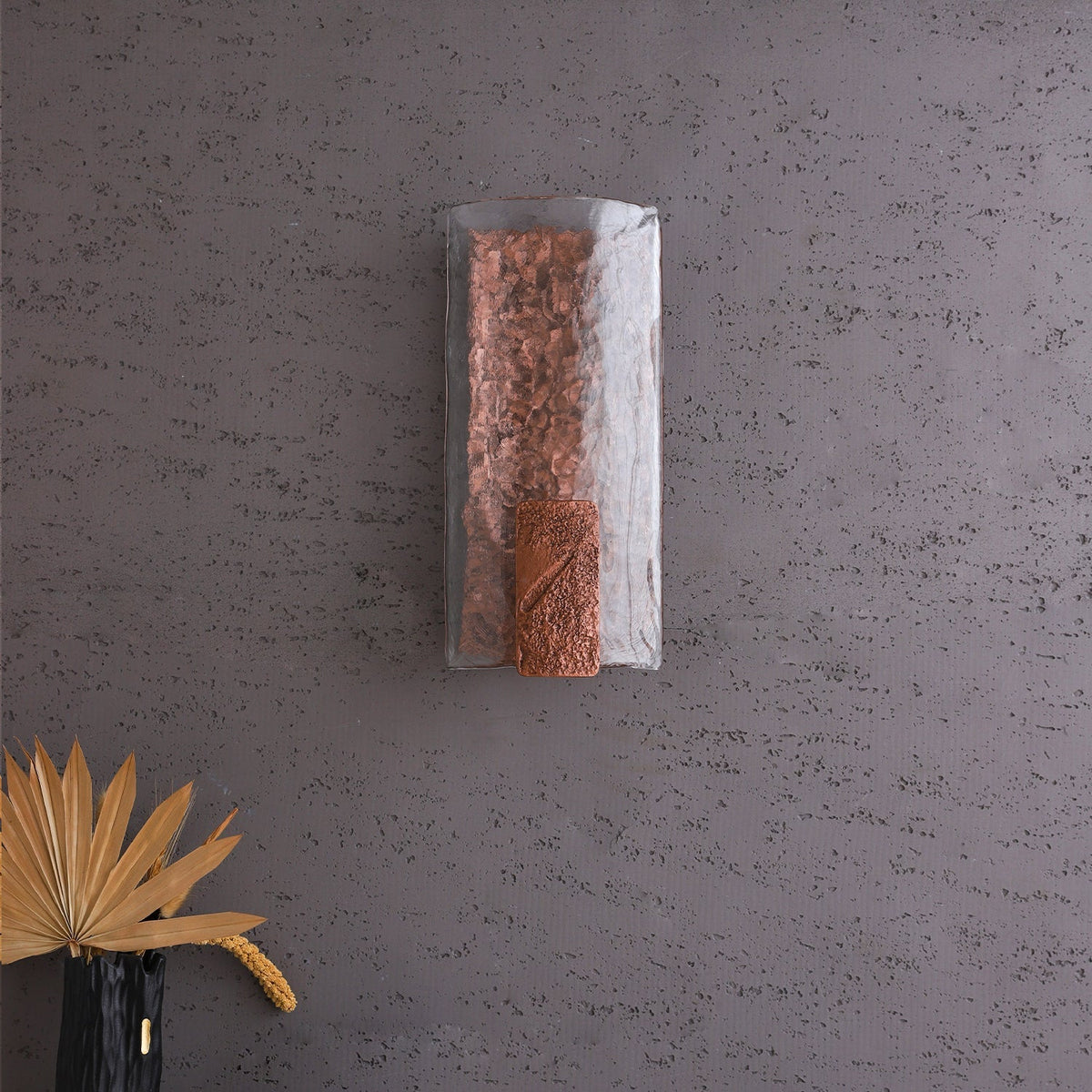 Renaiella Wall Lamp