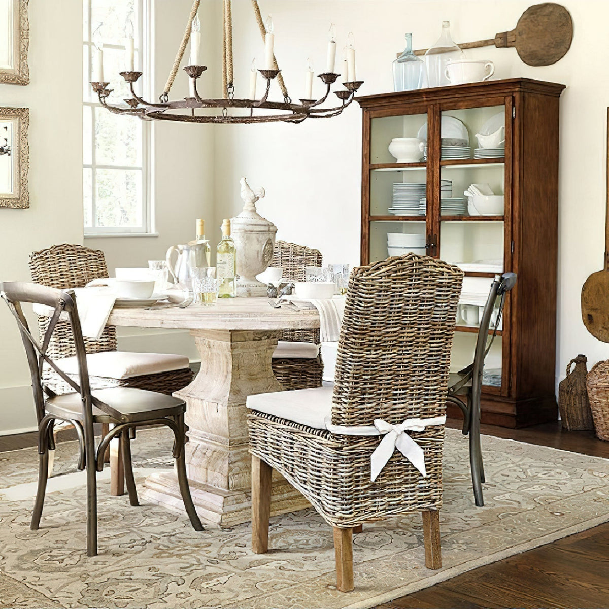 Traver Chandelier