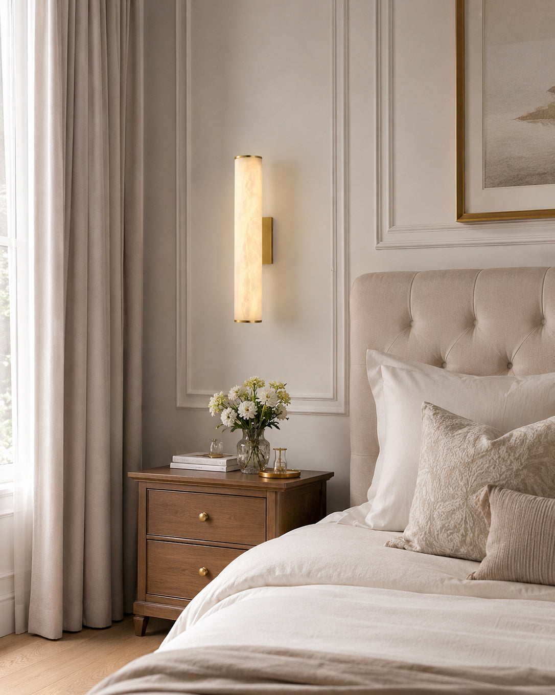 Nivalise Garonne Alabaster Wall Sconce