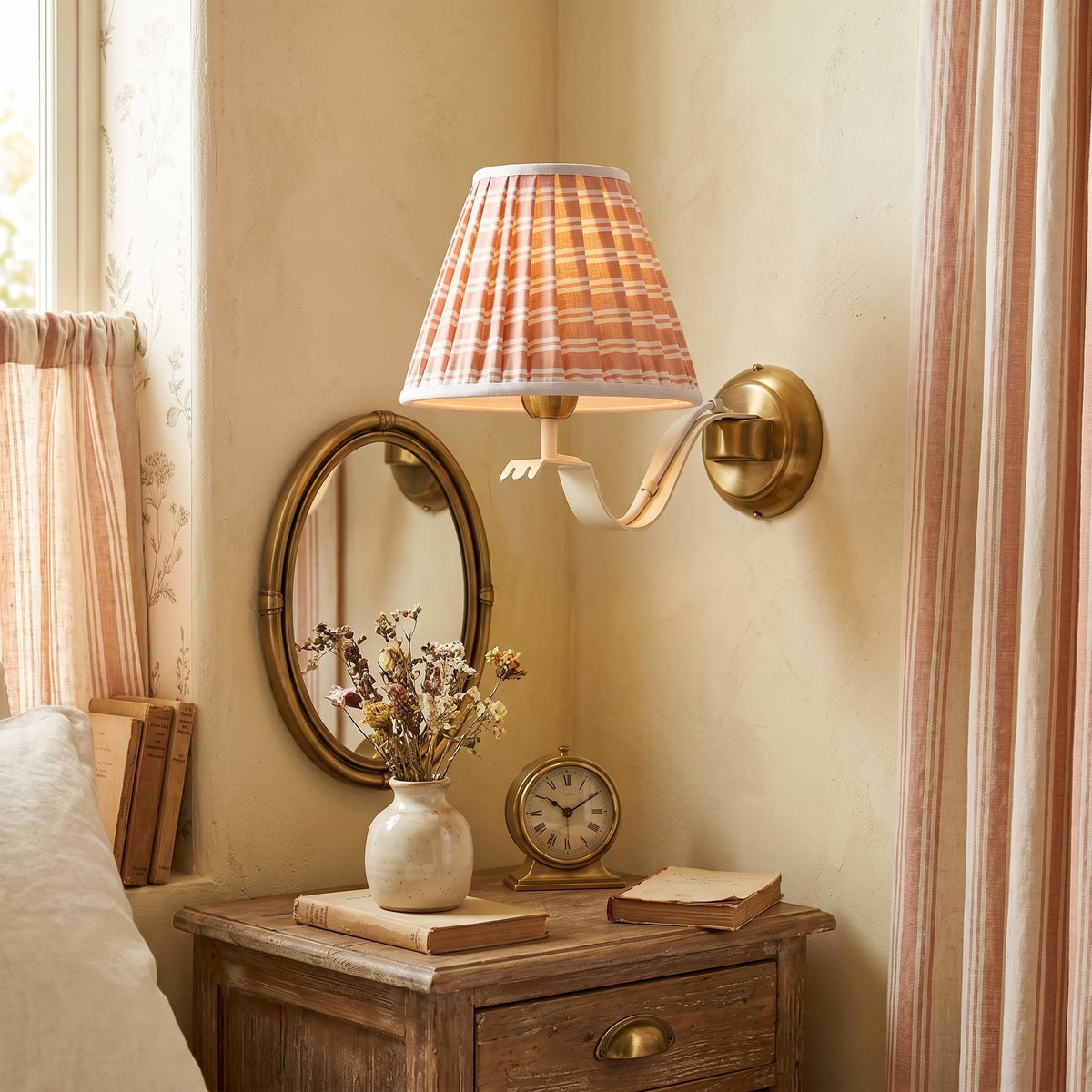 Terioraya Wall Sconce