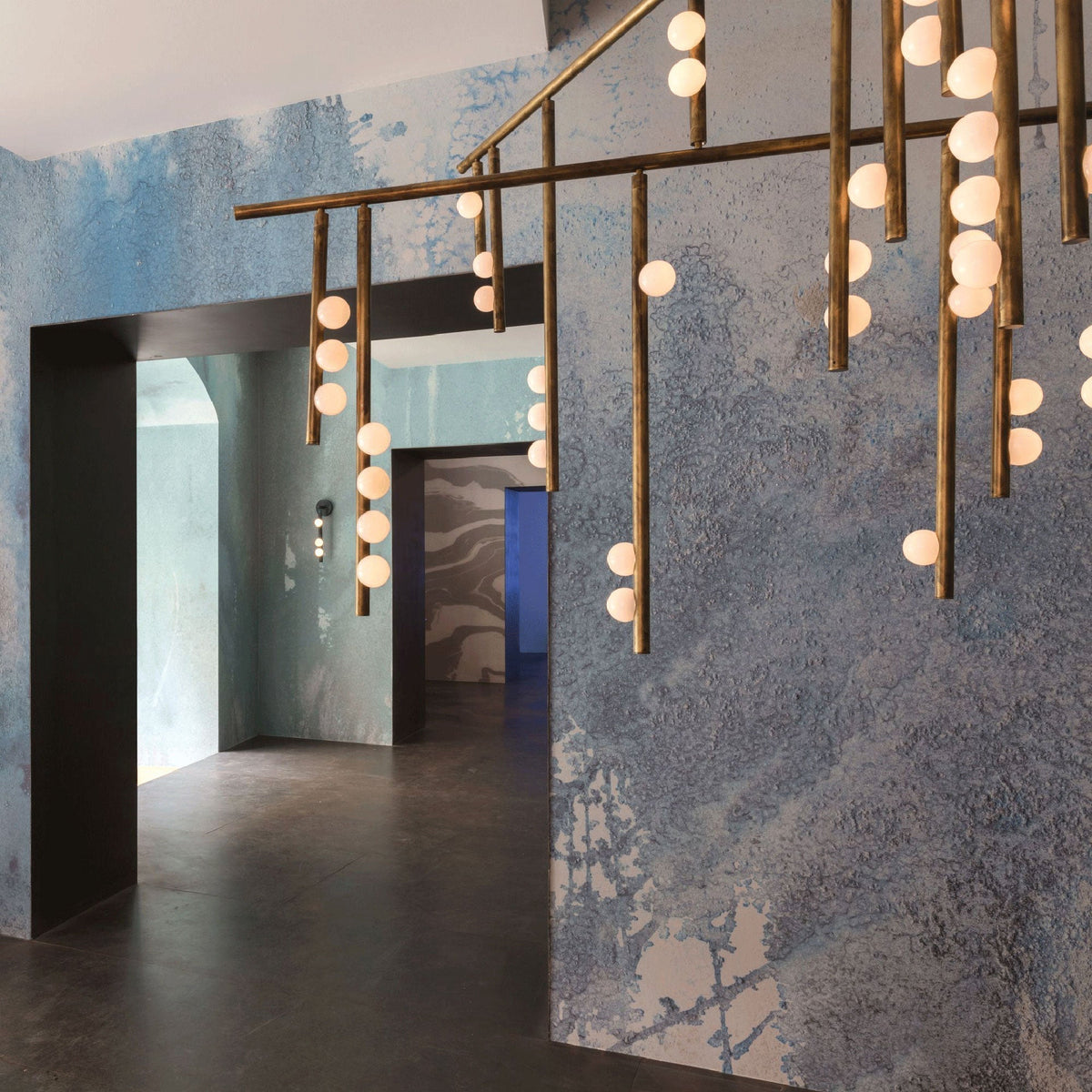 Bara Geometric Brass Linear Pendant Light Chandelier