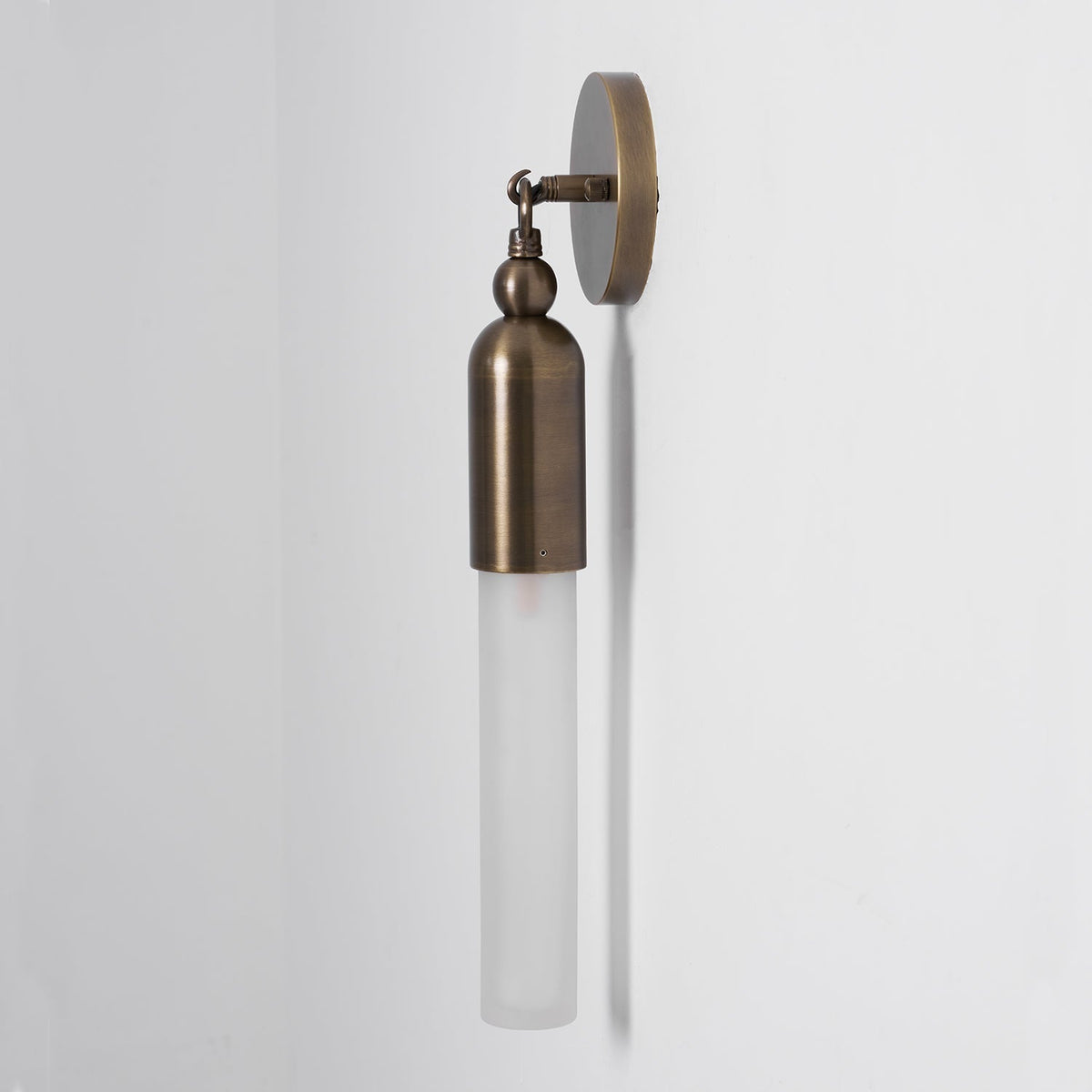 Veymont Darby Wall Lamp