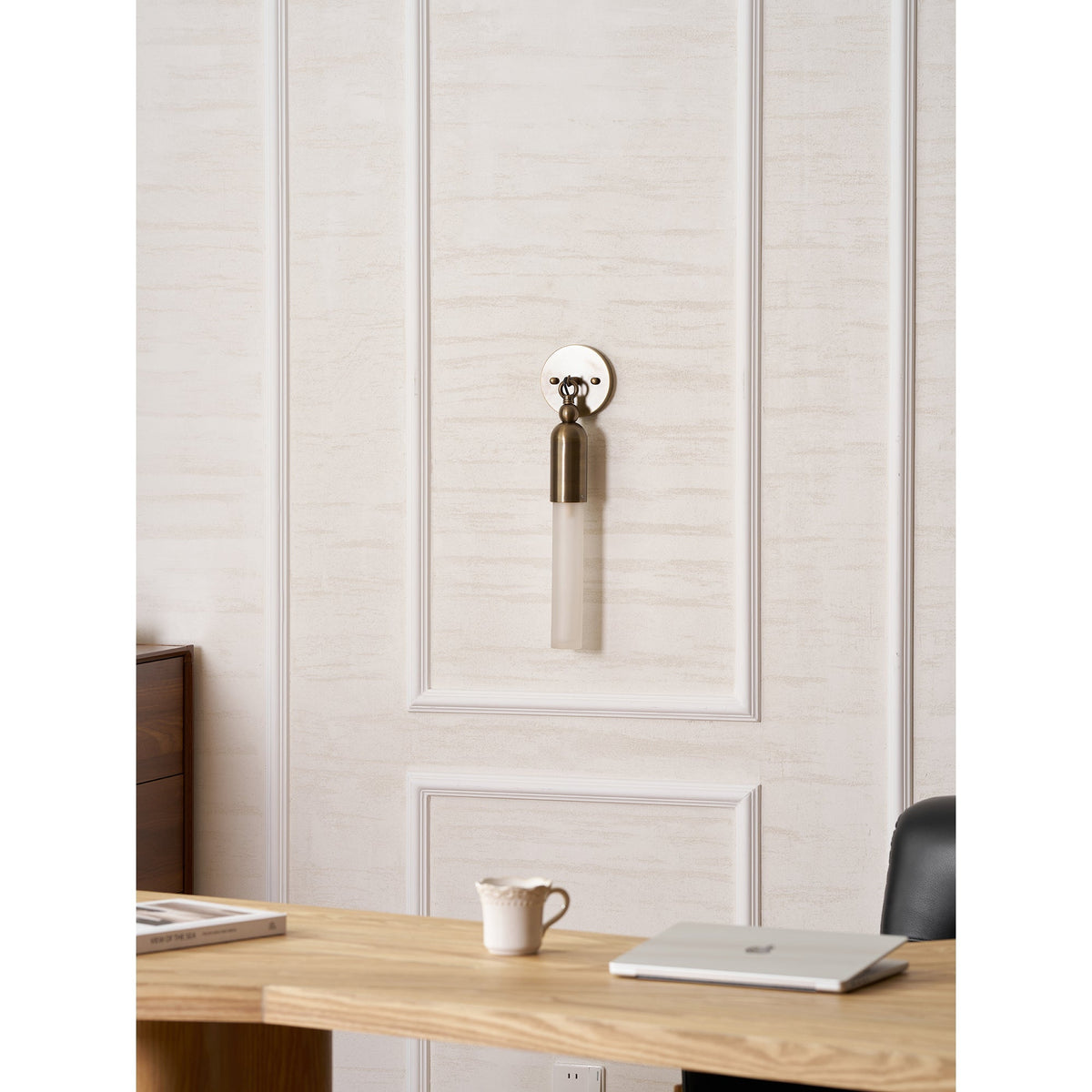 Veymont Darby Wall Lamp