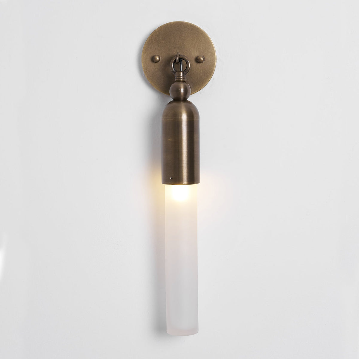 Veymont Darby Wall Lamp