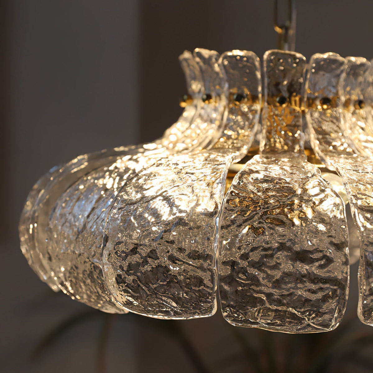 Barlas Ribbed Pendant Light