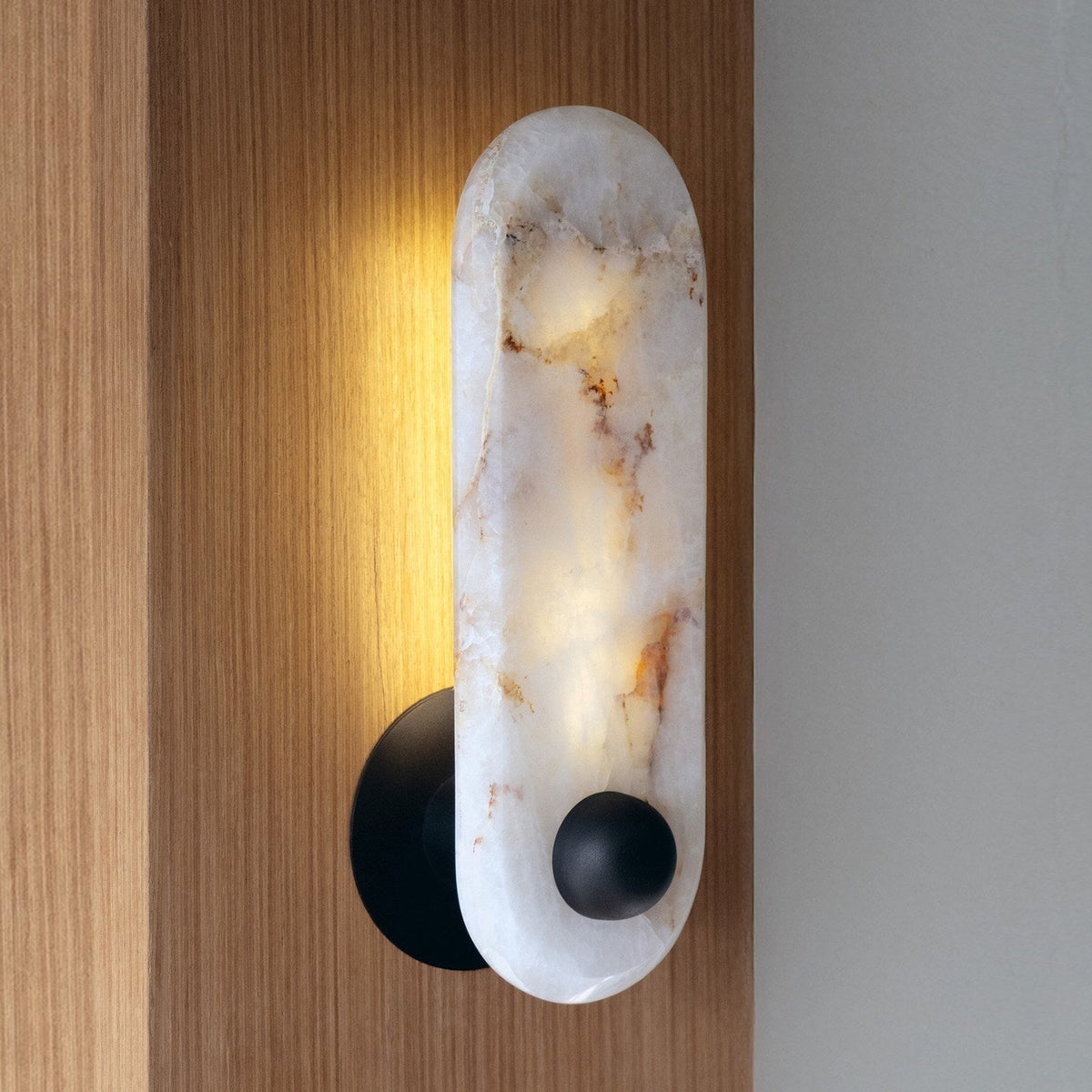 Elaoreria Wall Sconce