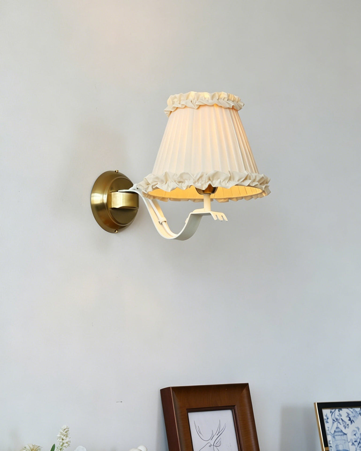 Rosabelle Ruffle Wall Sconce