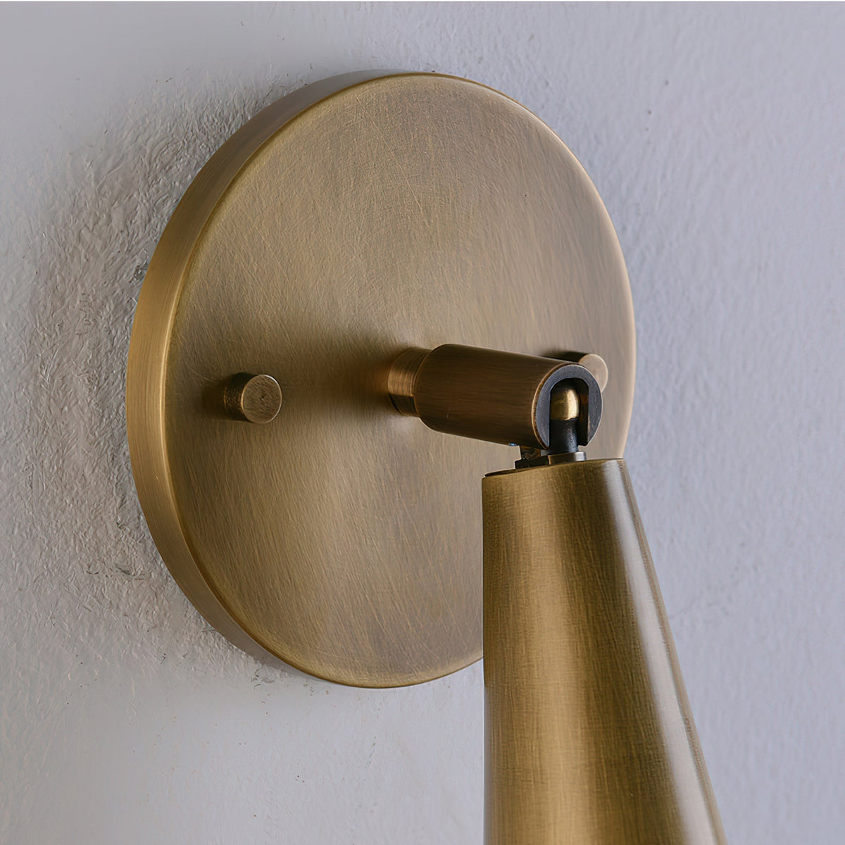 Mirisenne Swivel Sconce