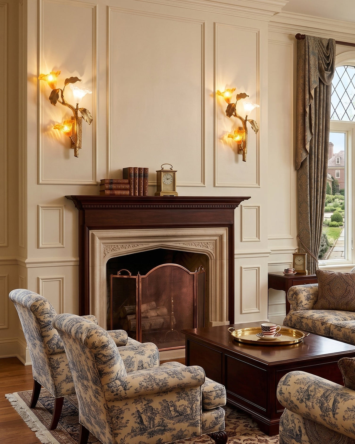 Orianaine Branch Brass Sconce