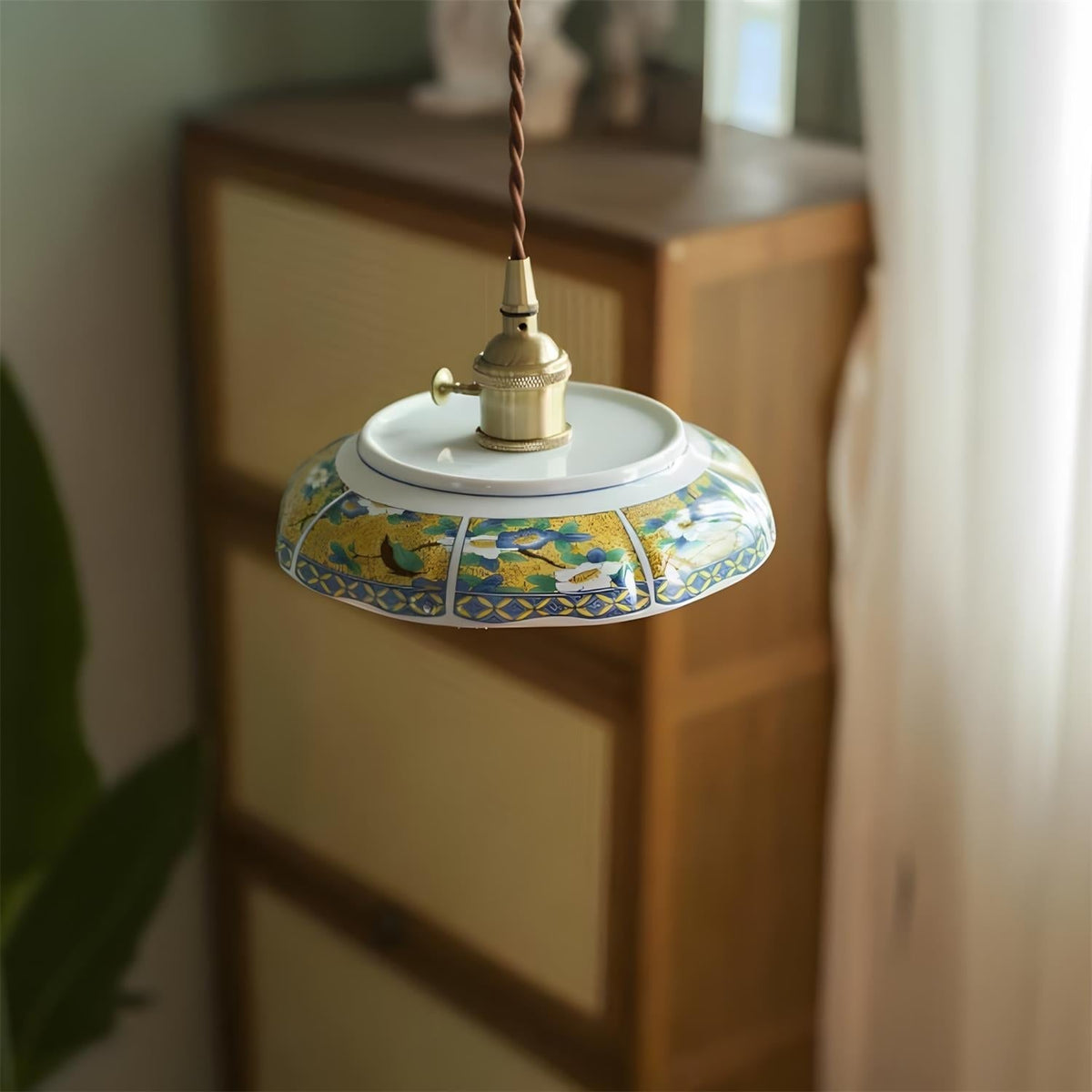Delphora Pendant Light