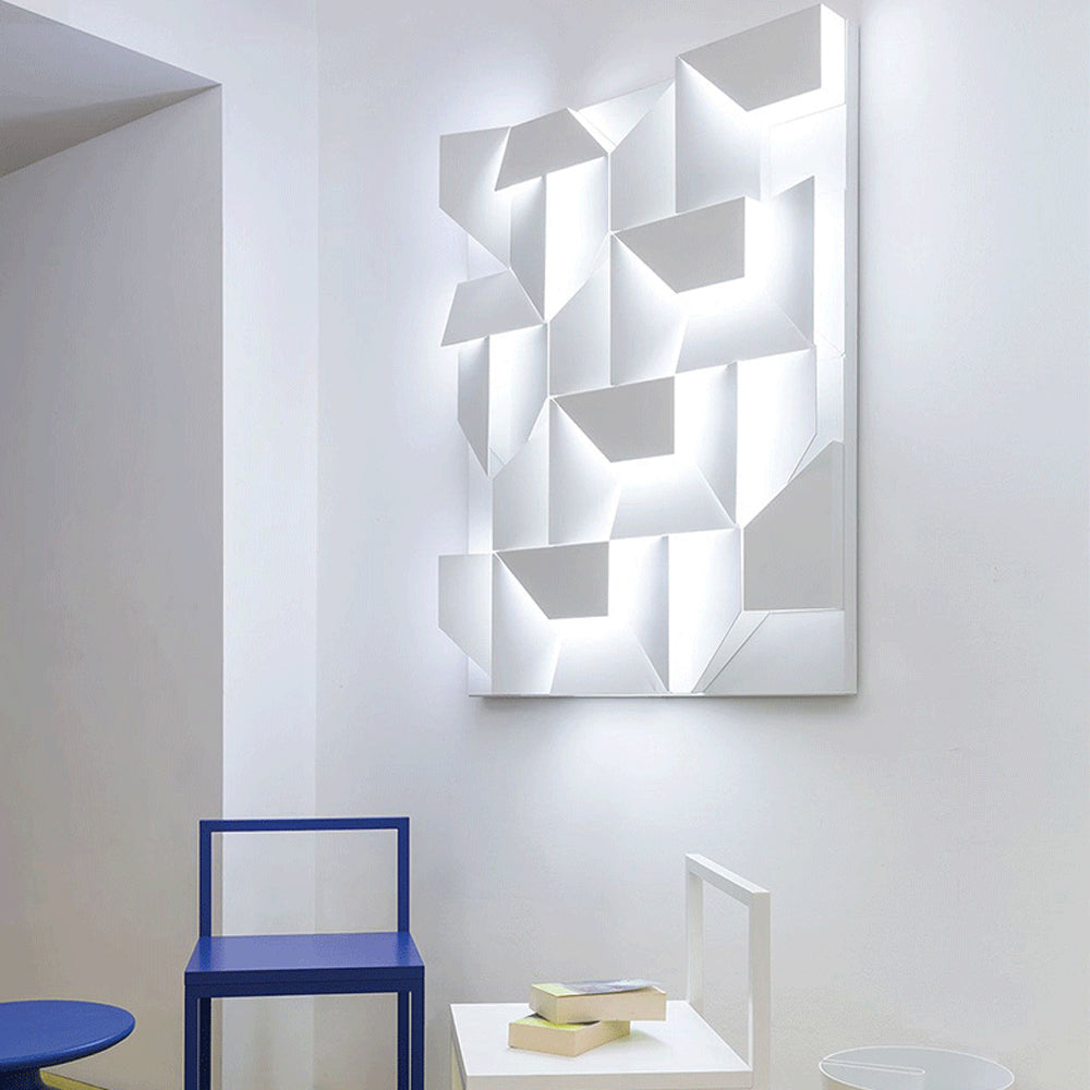 Kupevis Reflection LED Wall Lamp Mount, Living Room