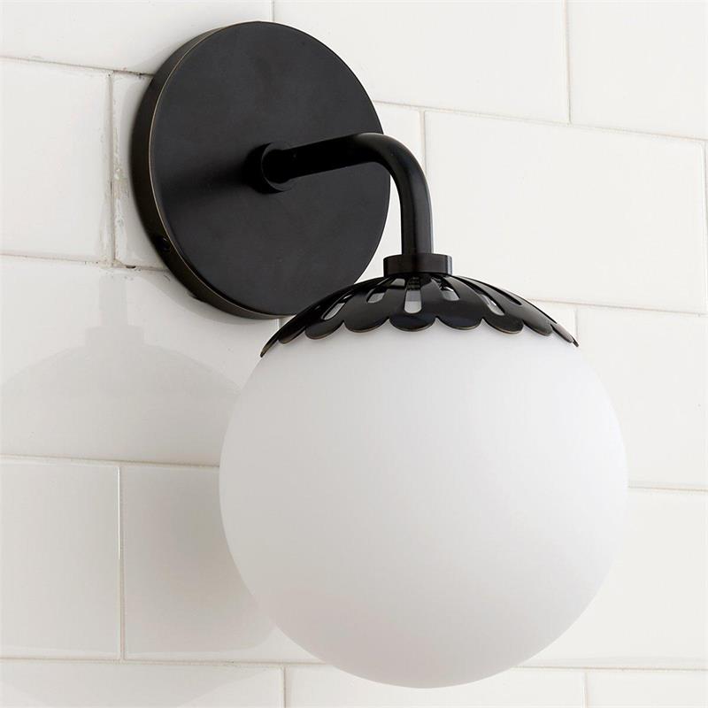 Pagumik Globe Glass Wall Lamp