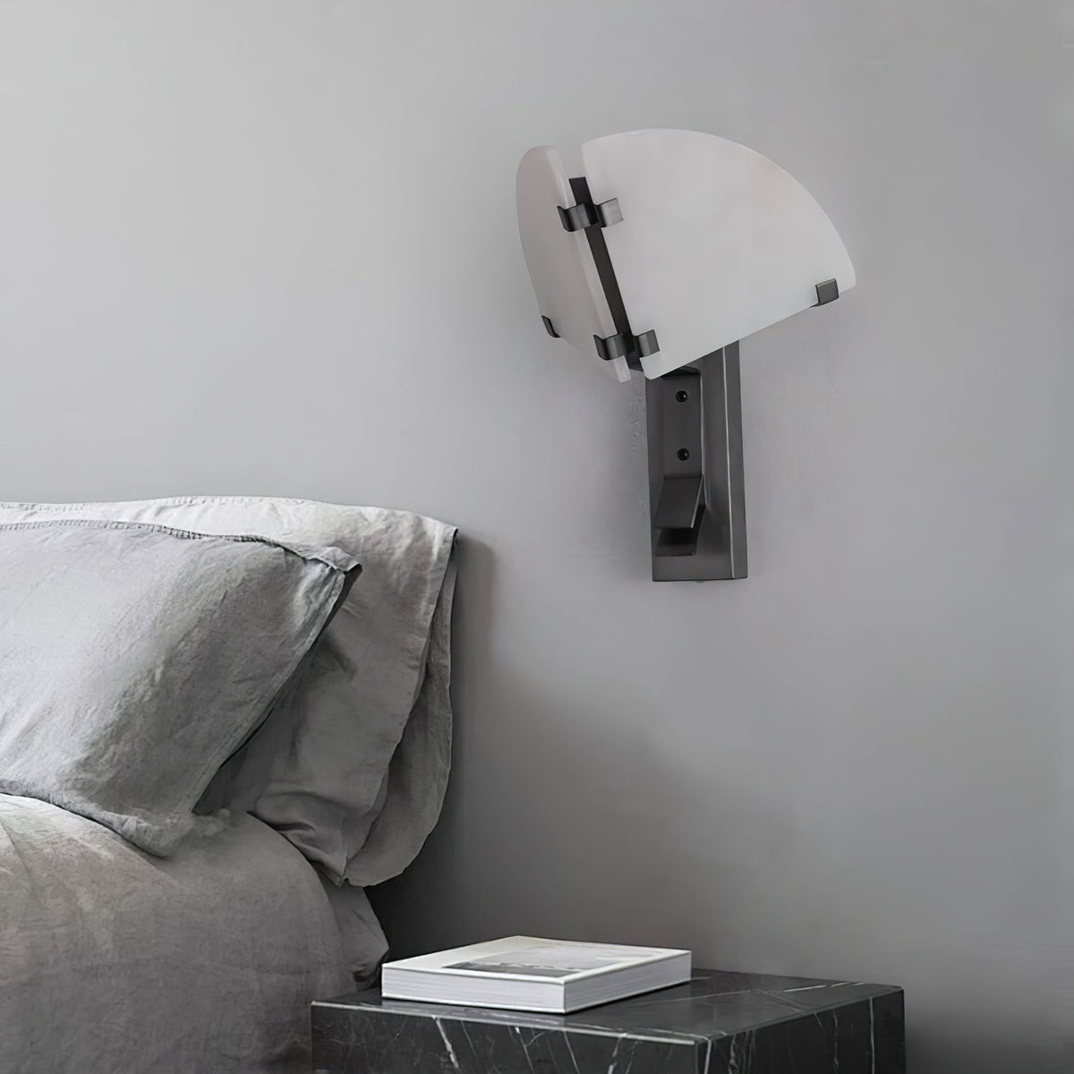 Selesta Modern Alabaster Wall Light