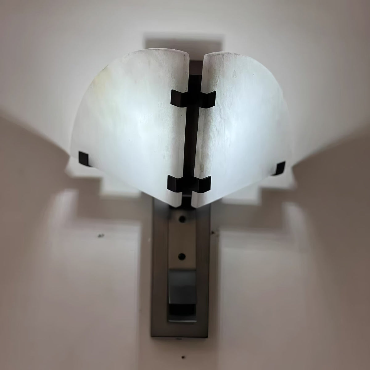 Selesta Modern Alabaster Wall Light