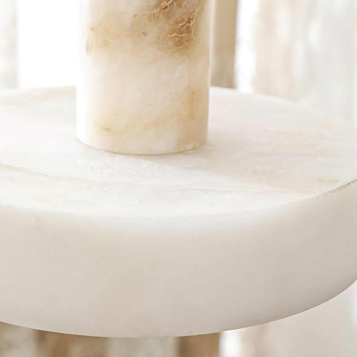 Avenorine Disc Orb Alabaster Pendant Light