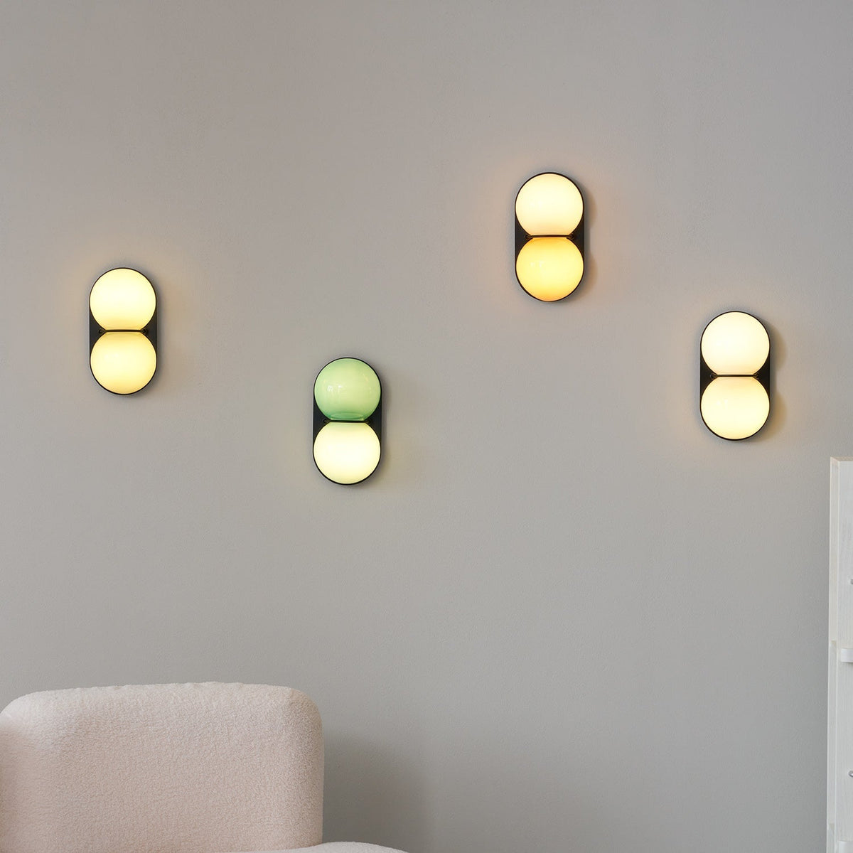 Veloira Wall Lamp