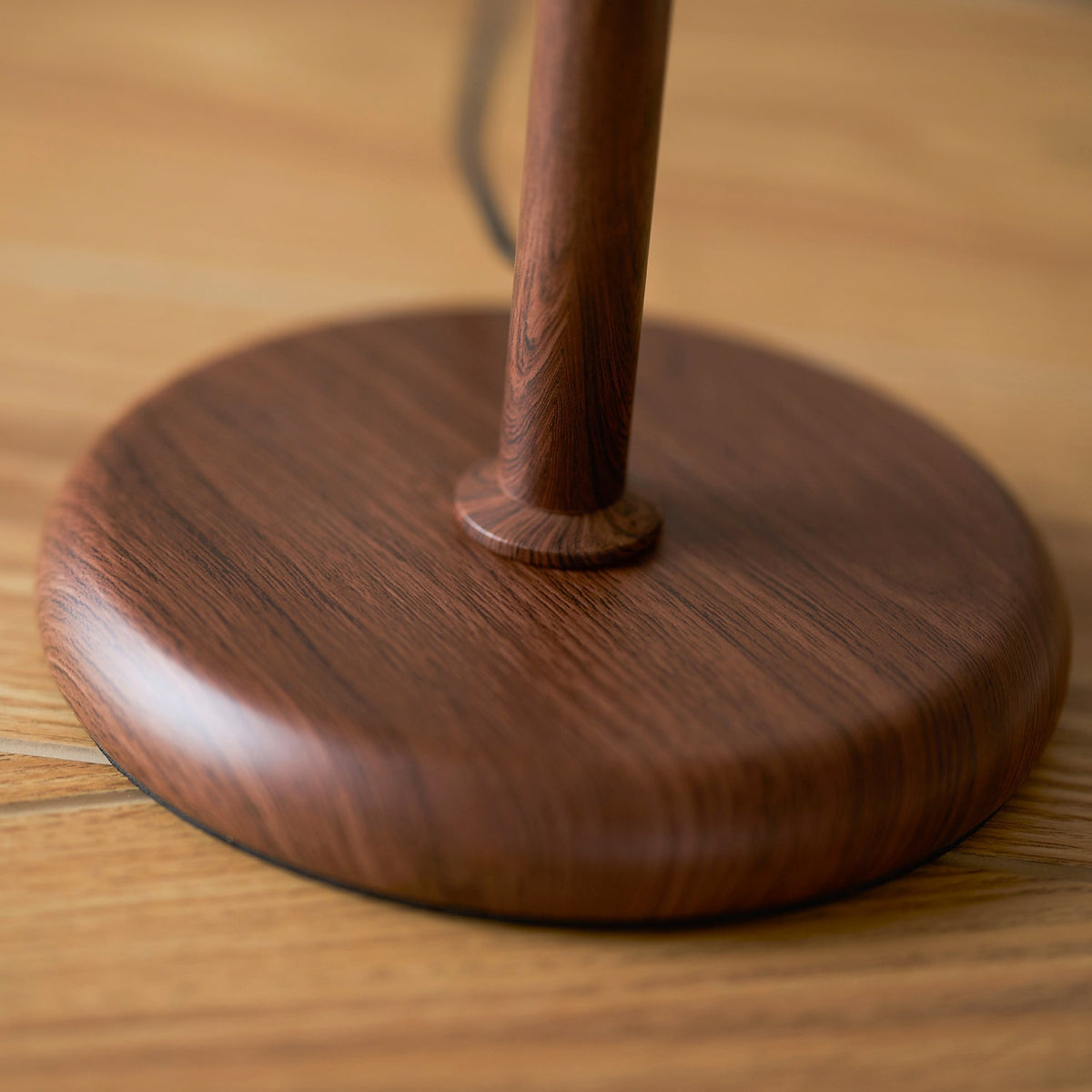 Norarena Table Lamp