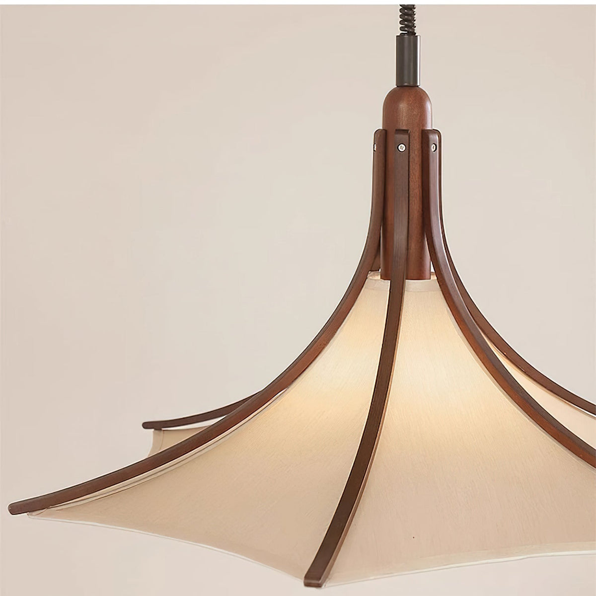 Avenarelia Pendant Light