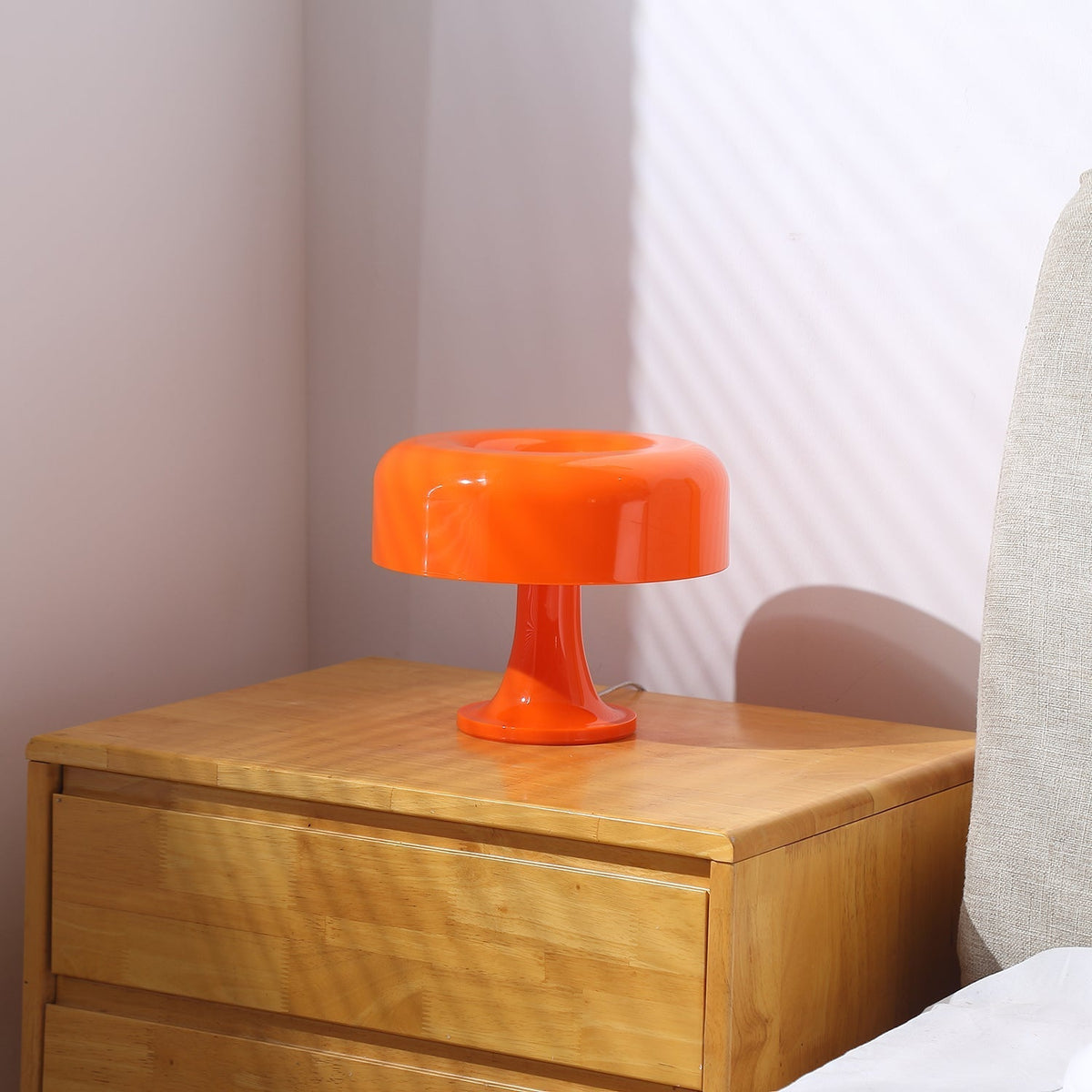 Elaania Table Lamp