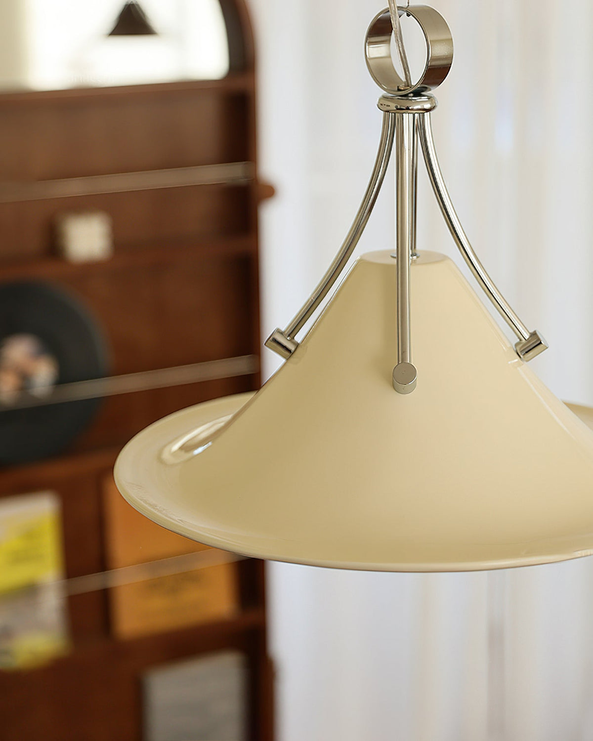 Viraorenne Pendant Light