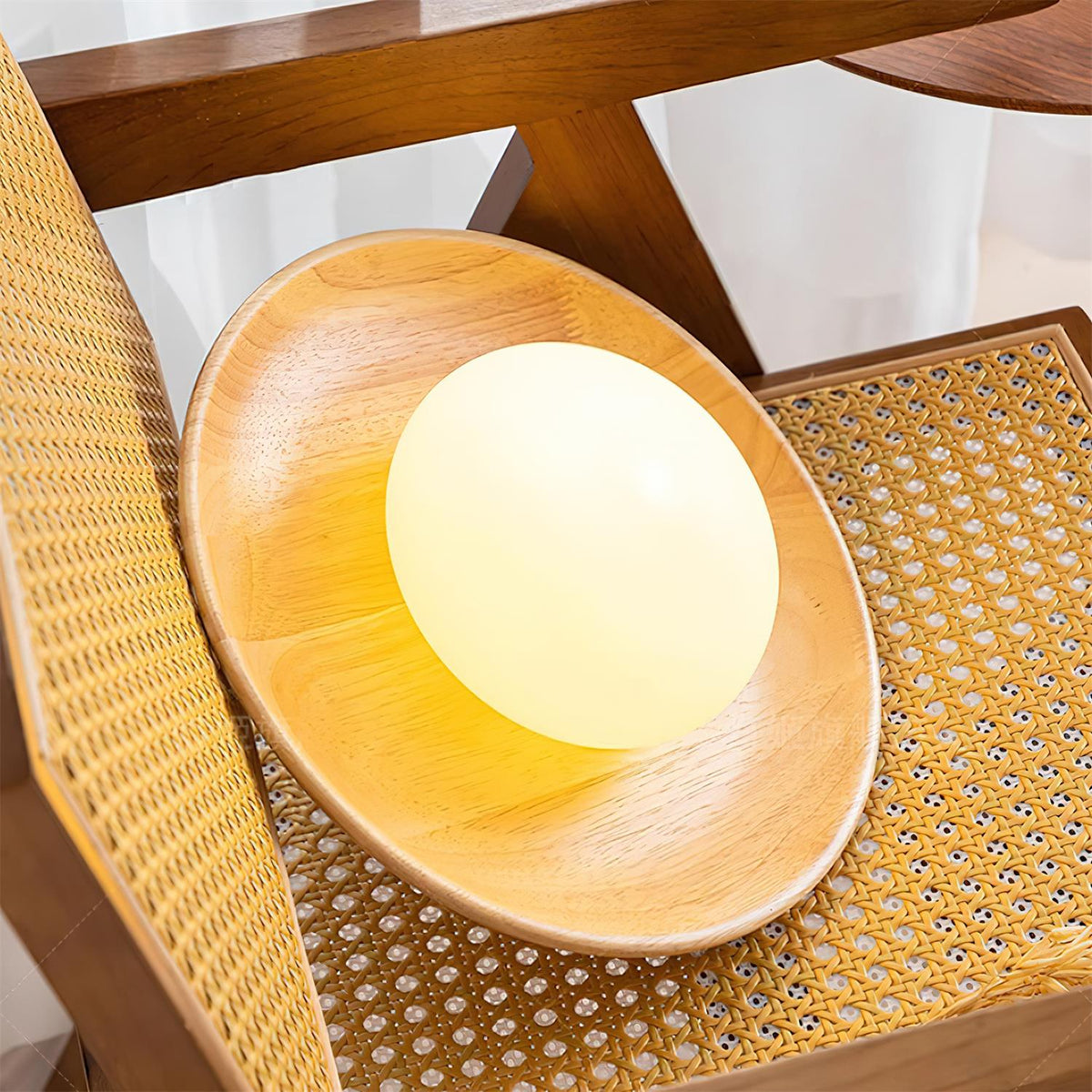 Runa Wooden Wall Lamp