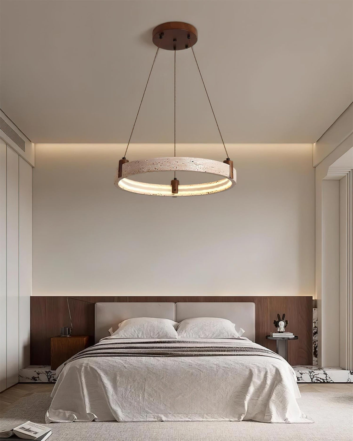 Selaneon Chandelier
