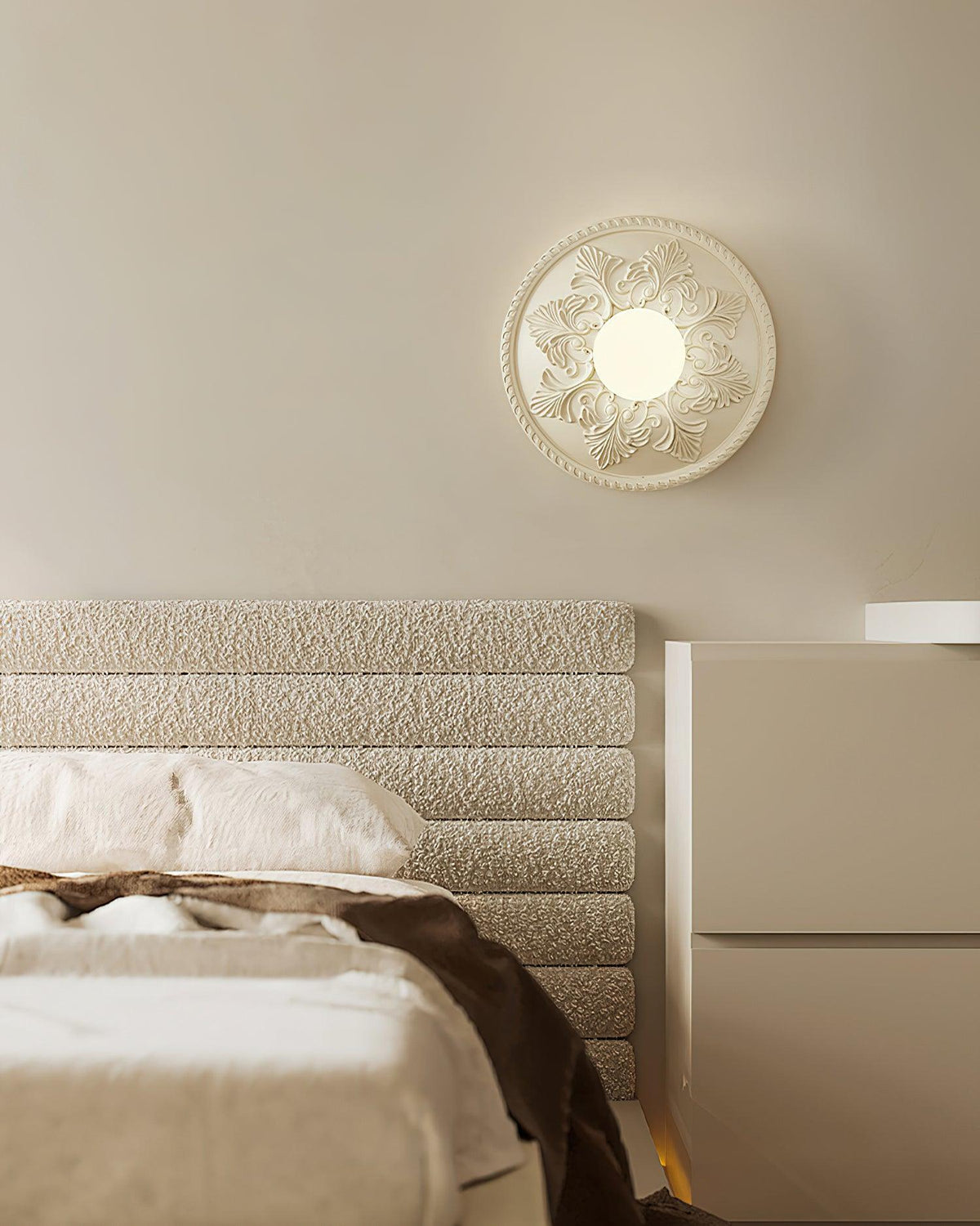 Dleur Wall Lamp