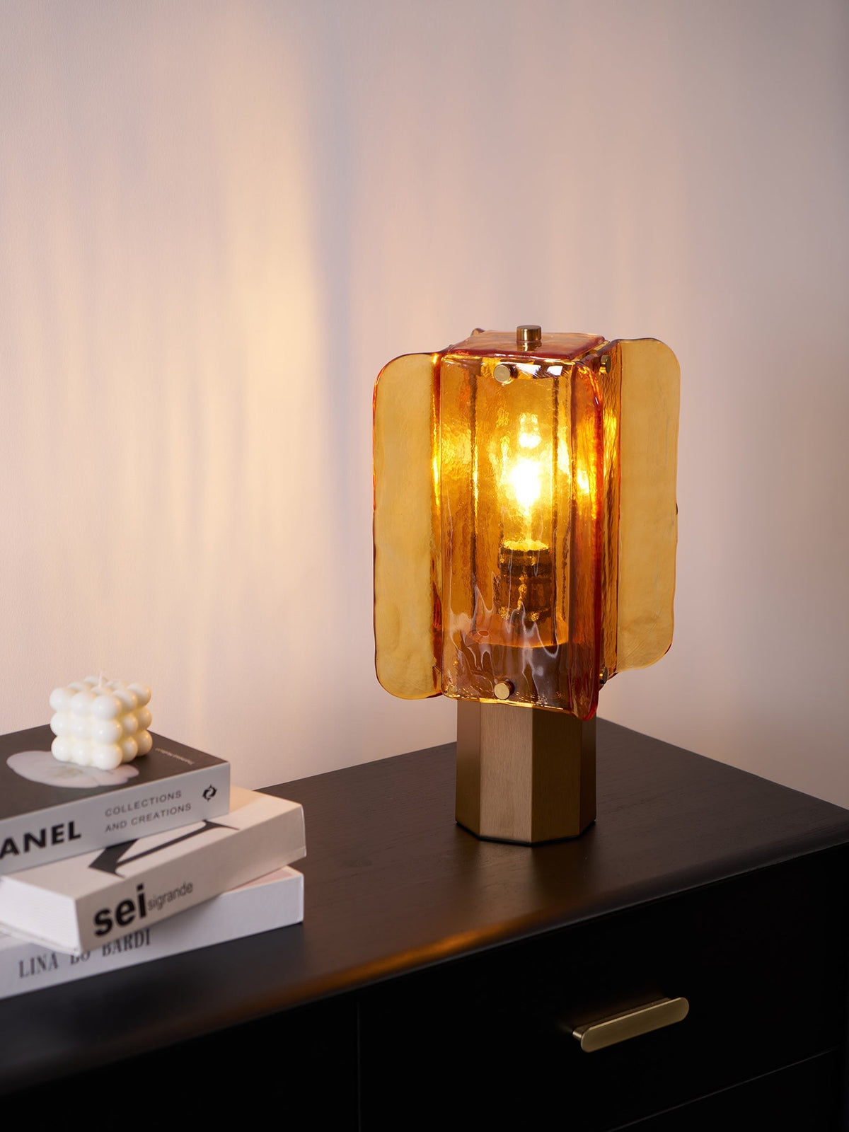 Yentix Glass Table Lamp