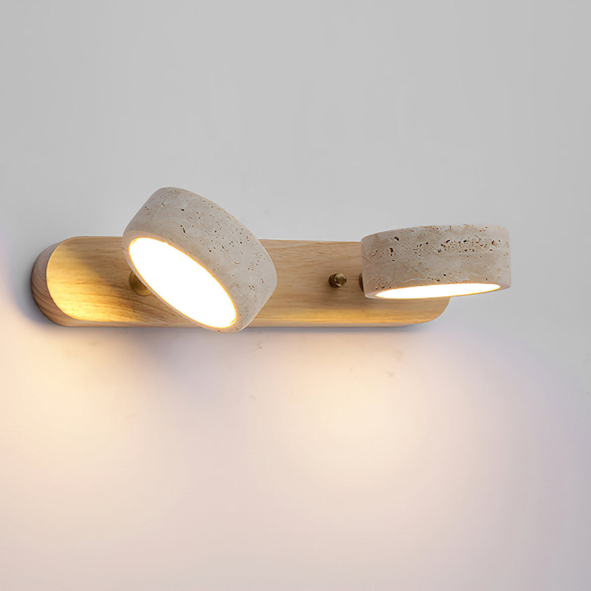 Elairaine Wall Lamp