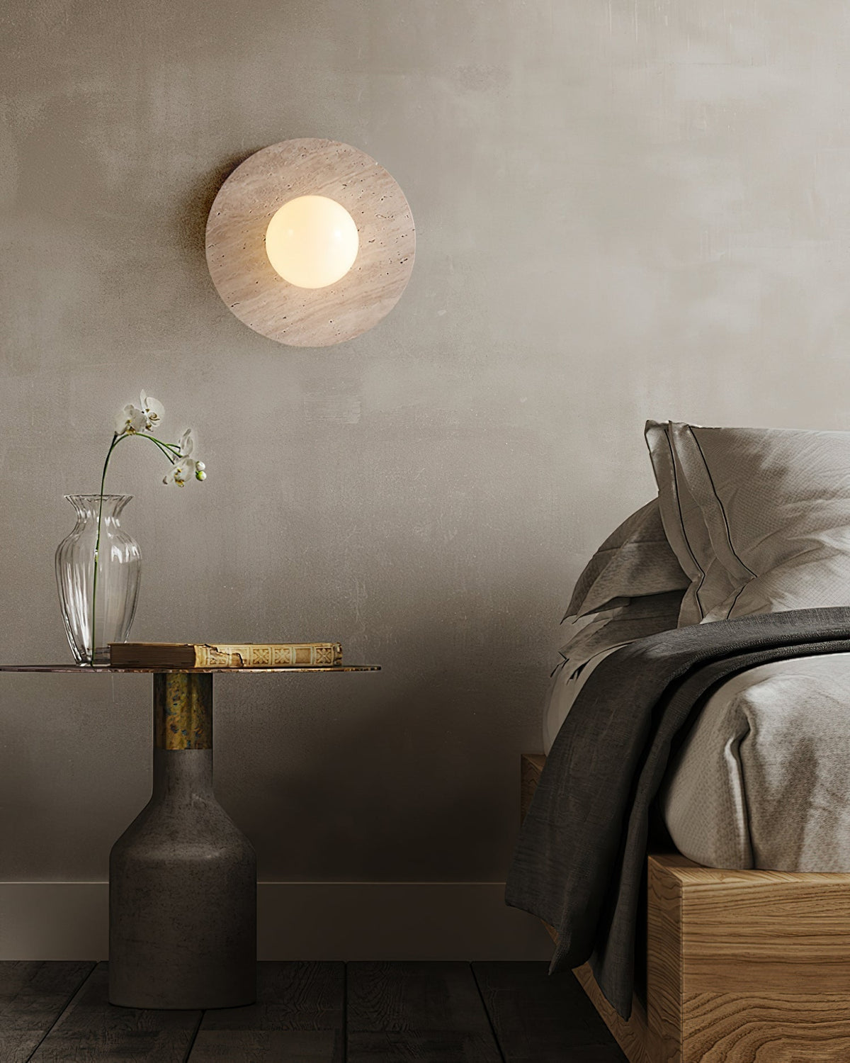 Ryvah Wall Lamp