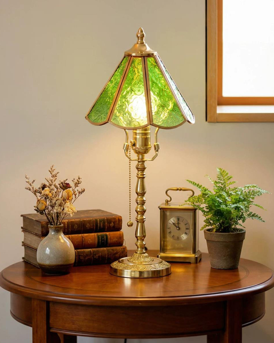 Elaivia Table Light