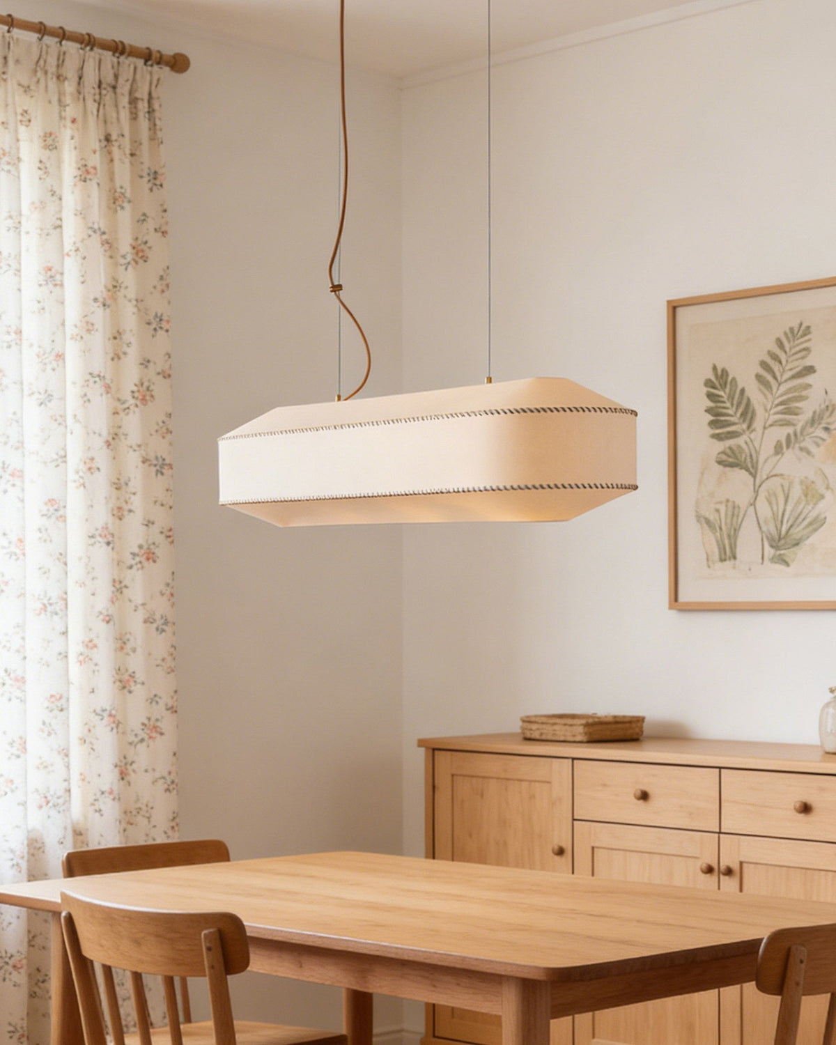 Viraaleon Chandelier