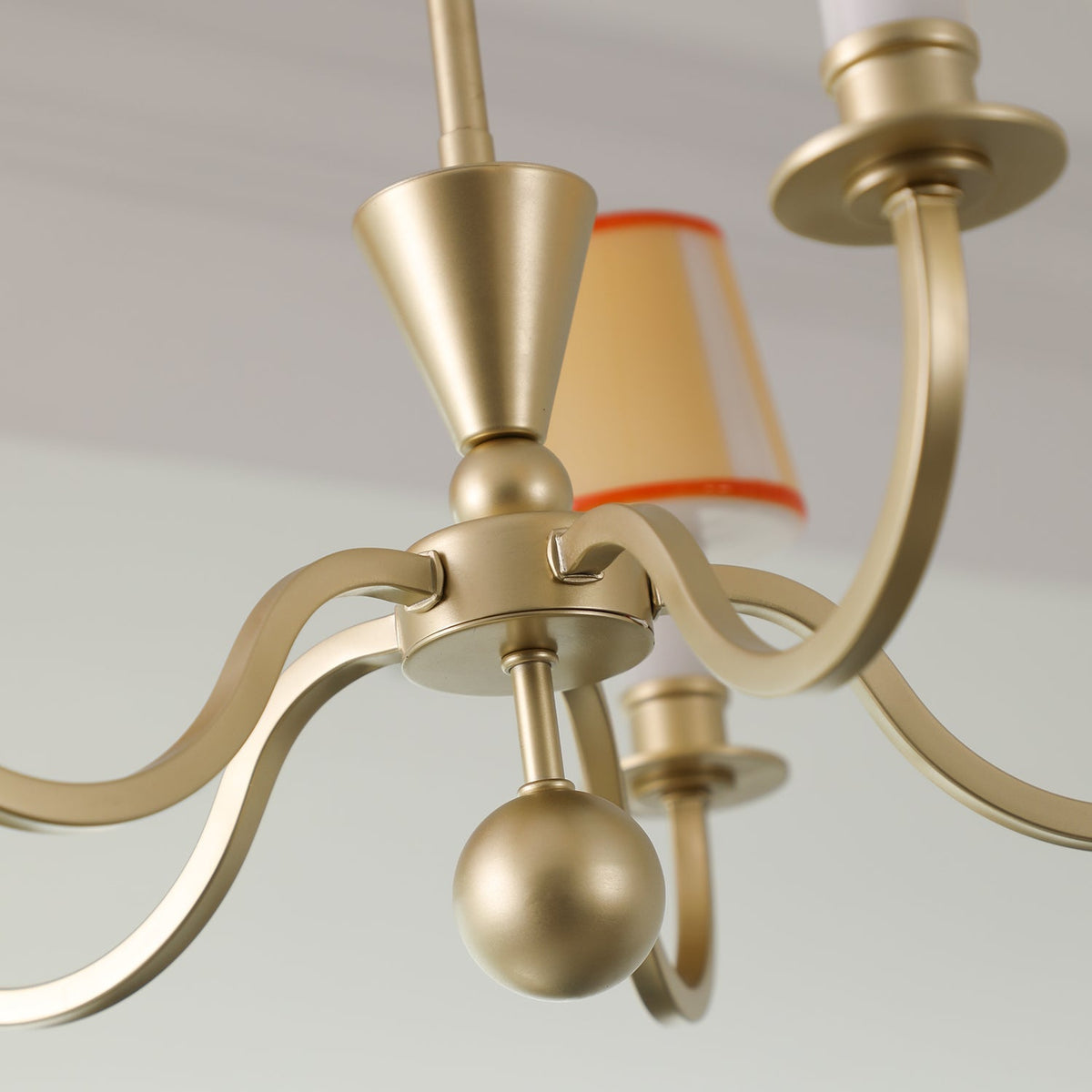 Soriissa Chandelier