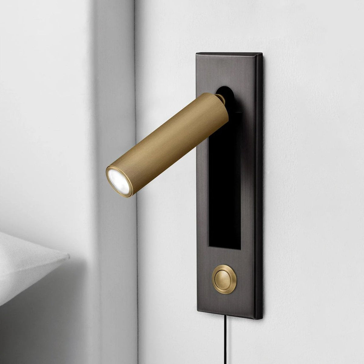 Velerelia Embedded Bedside Plug-in Sconce Wall lamp