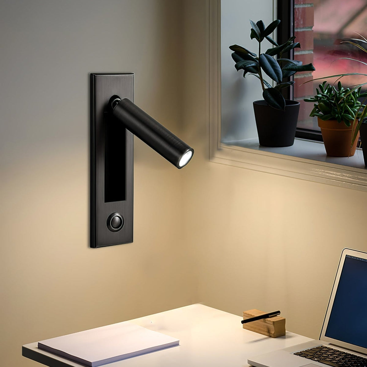 Ciranine Modern Wall Light