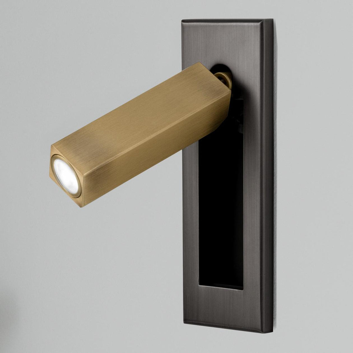 Ciranine Modern Wall Light