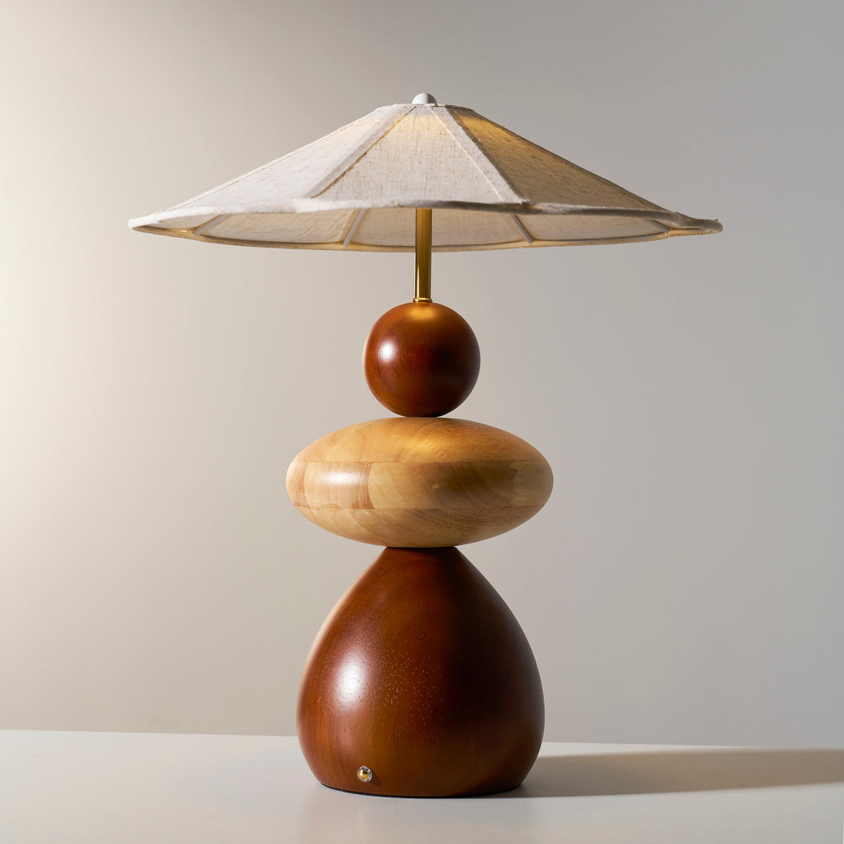 Elaariella Solstice Table Lamp