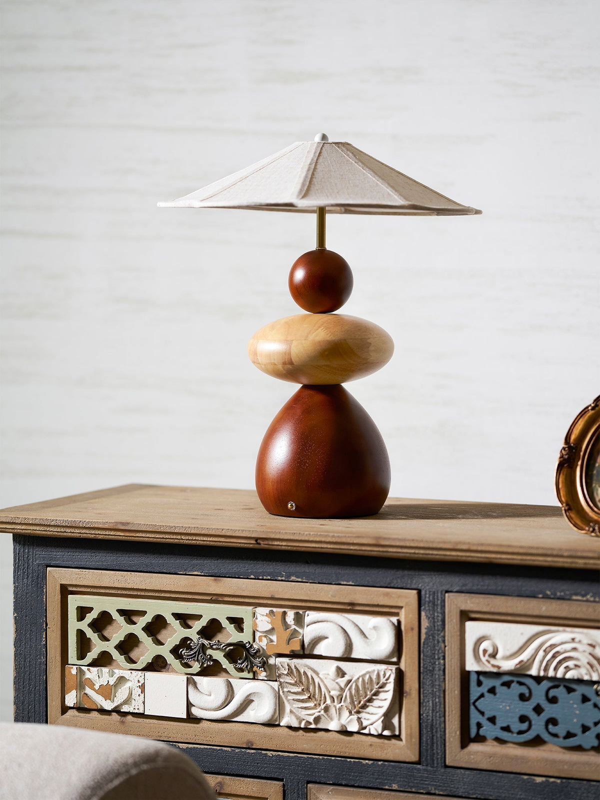 Elaariella Solstice Table Lamp